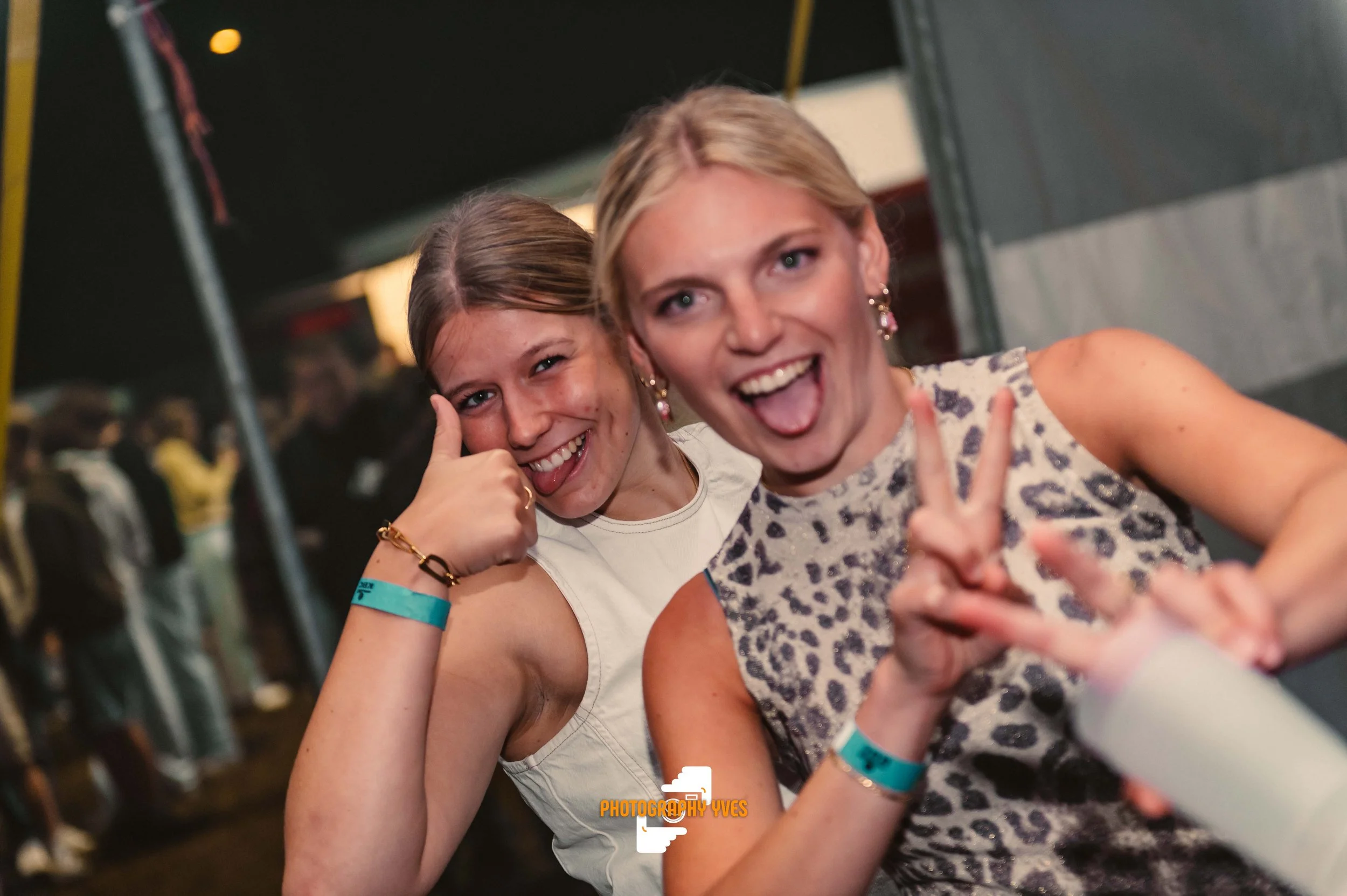 HOEKKERMIS - YVG-220.jpg