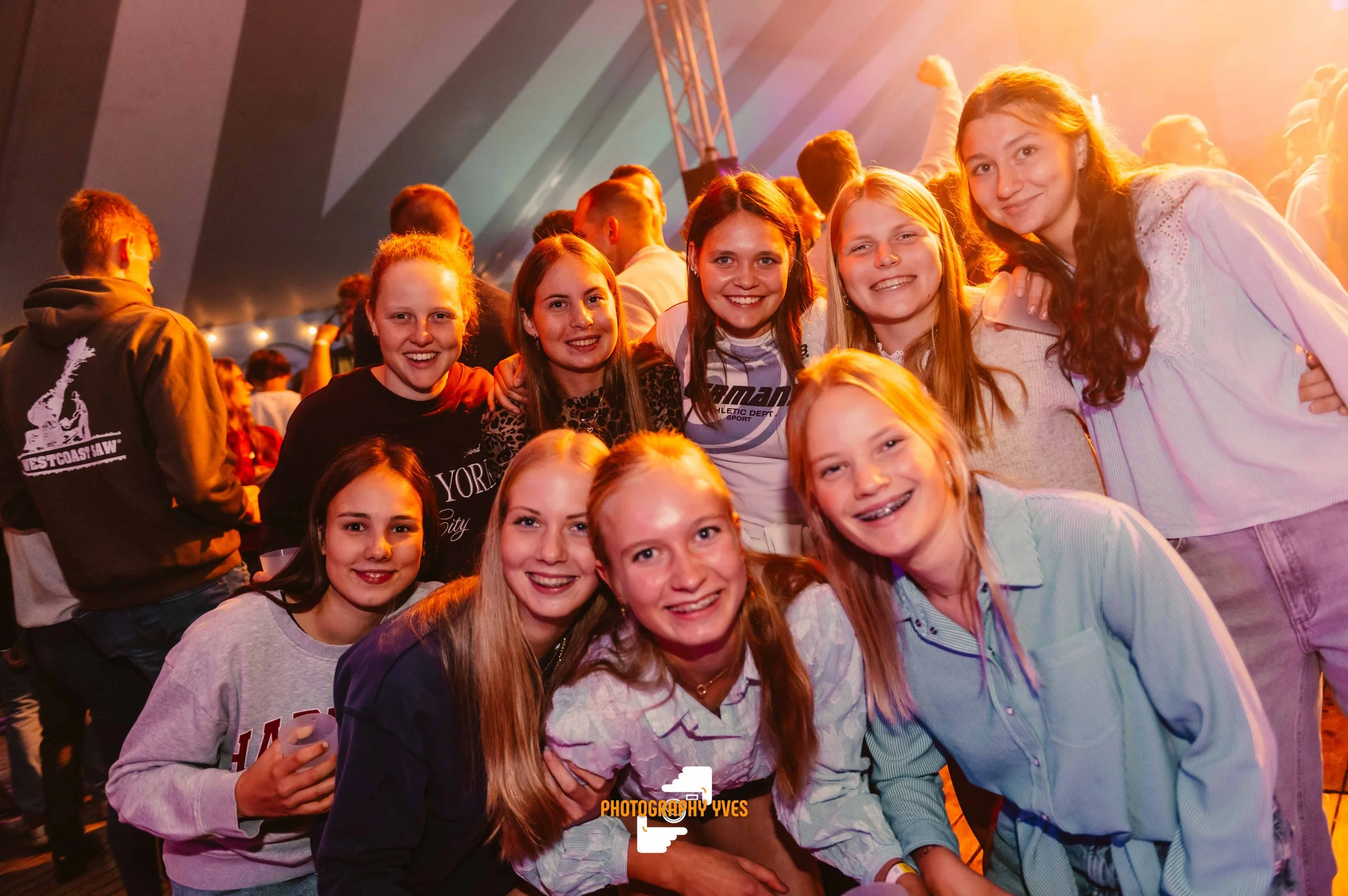 HOEKKERMIS - YVG-47.jpg