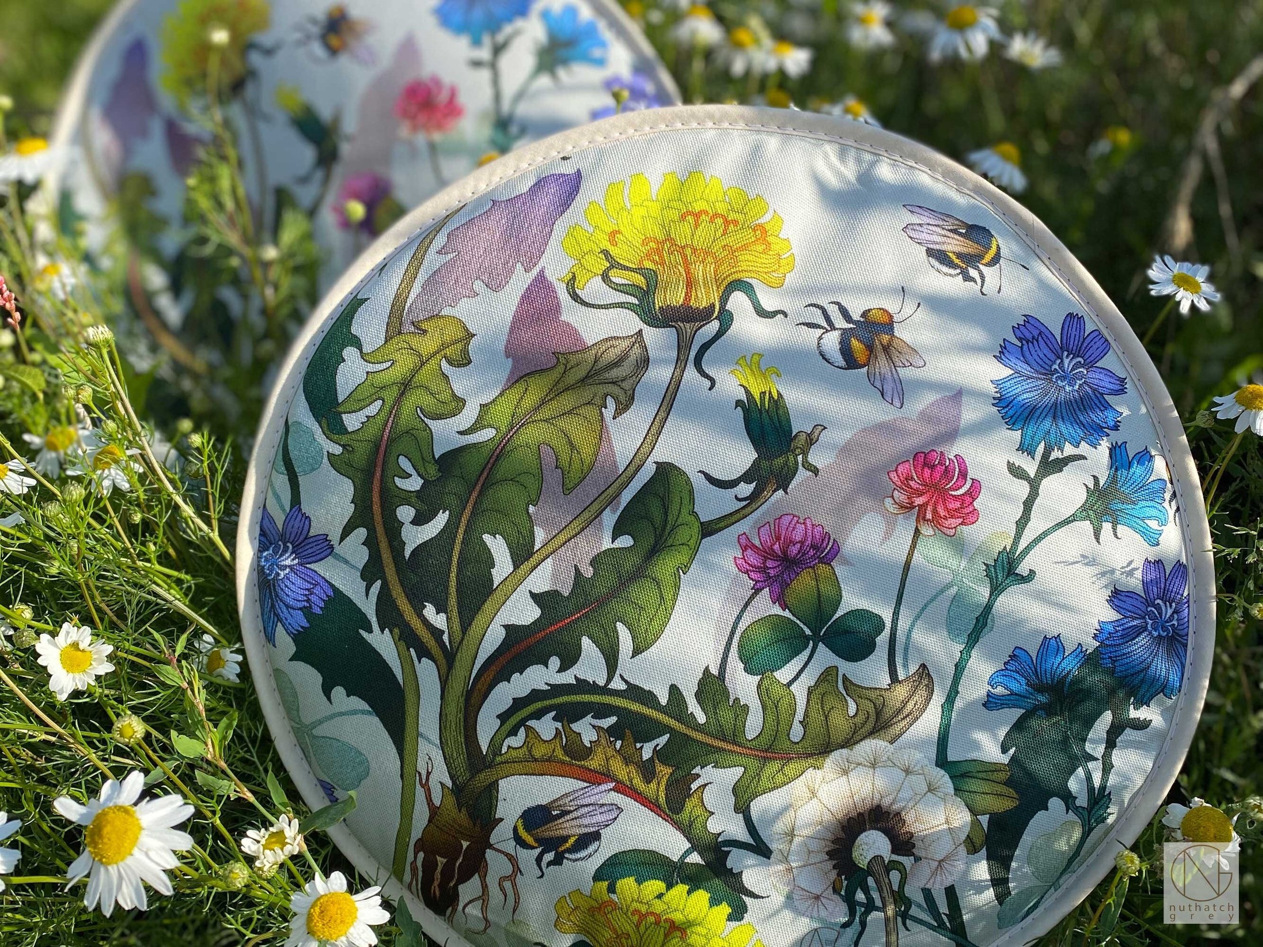 https://i.etsystatic.com/25581746/r/il/aa1106/5173775455/il_fullxfull.5173775455_bmzi.jpg