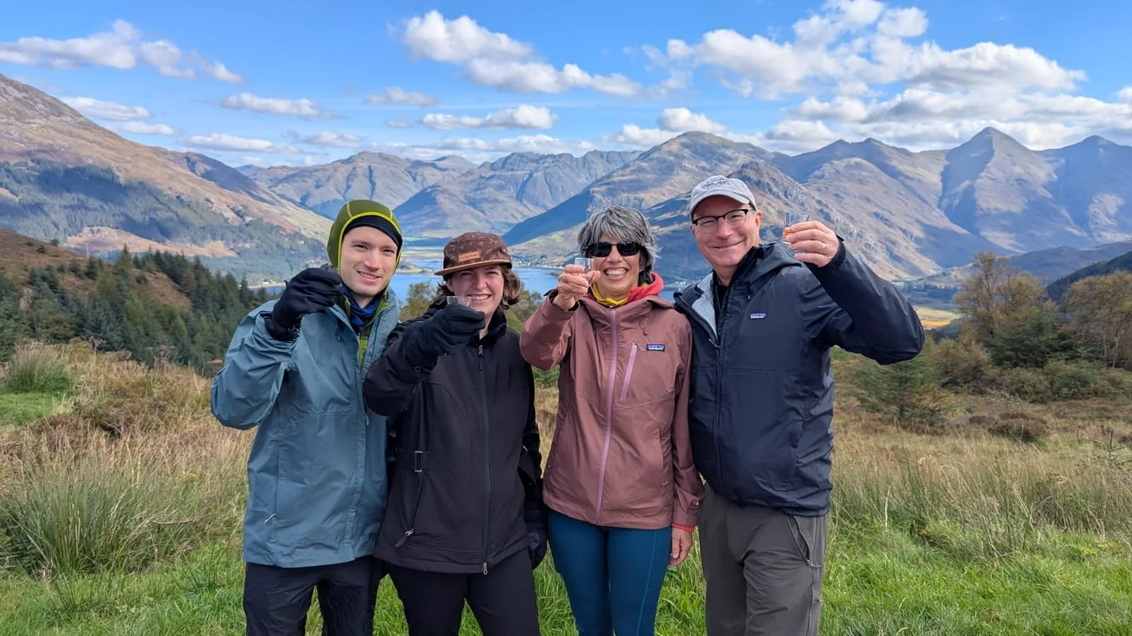 Private Tour vs Group Tour in Scotland. Which Is Best for Your Trip?