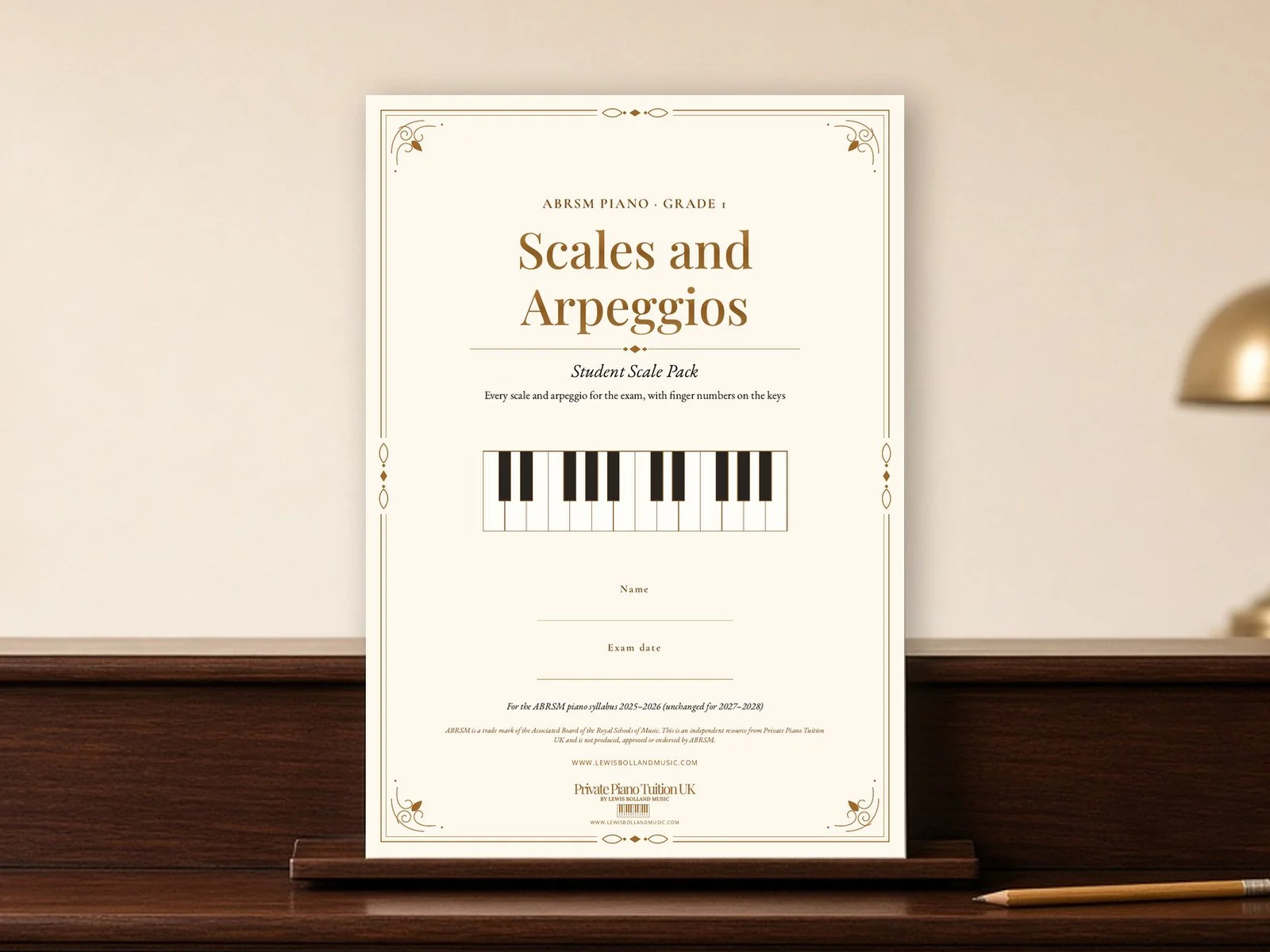 v14_scales_g1_stand_4x3.jpg