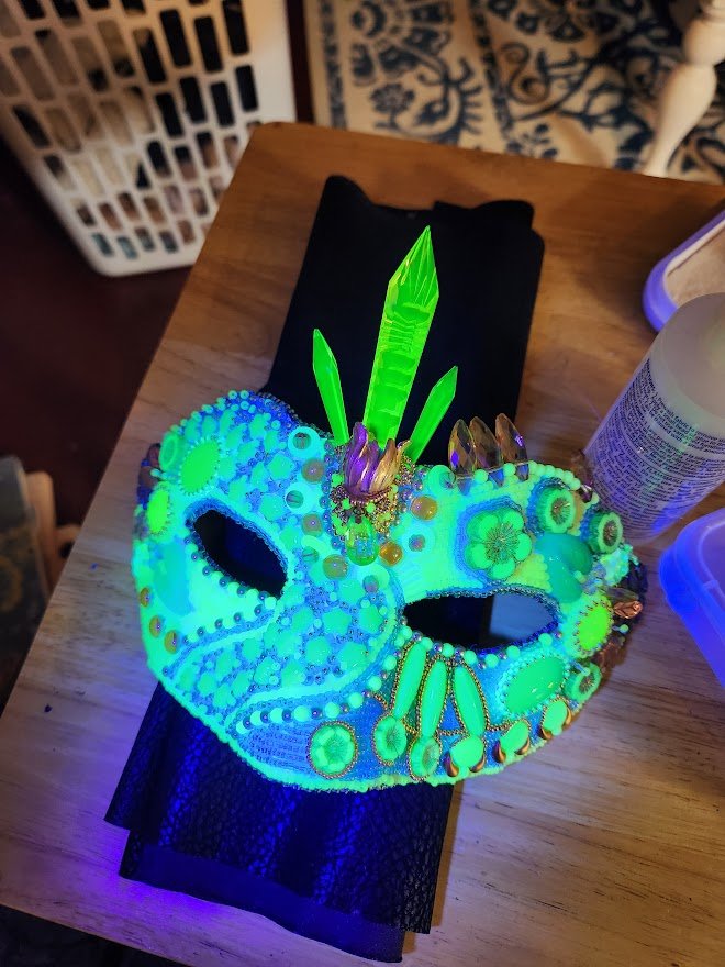 Uranium Glass Mask - commission.