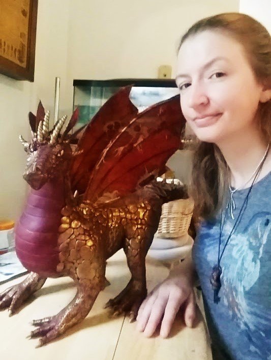 Rin with a faery sculptor for scale
