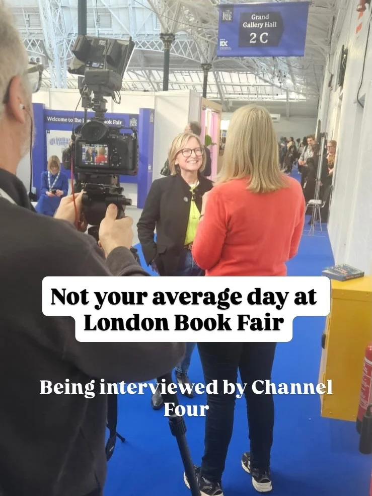 My day at @londonbookfair took an unexpected twist!! Thanks to the @thesocietyofauthors I chatted to @channel4 about AI and human authored books. It was great to catch up with @samblakebooks and to see the hard work being done on the behalf of writer