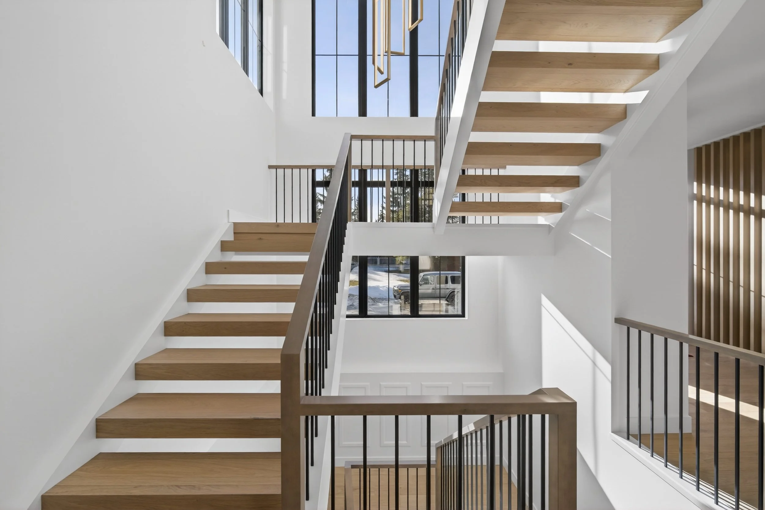 12. Staircase2.jpg