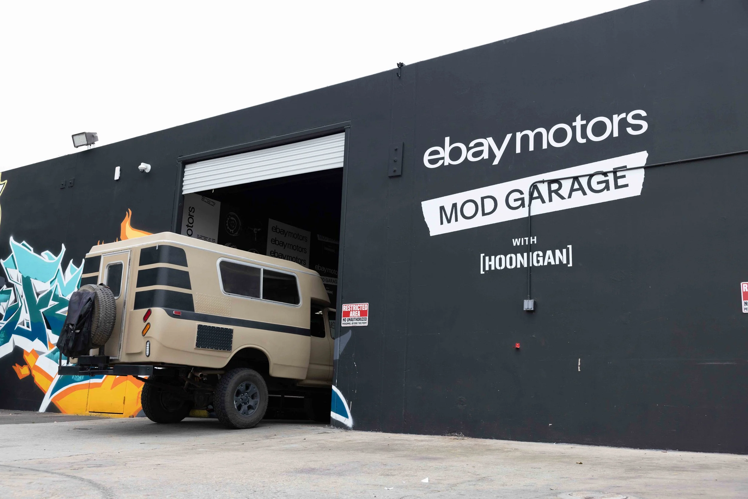 eBay_Motors_Day1_Selects-12.jpg