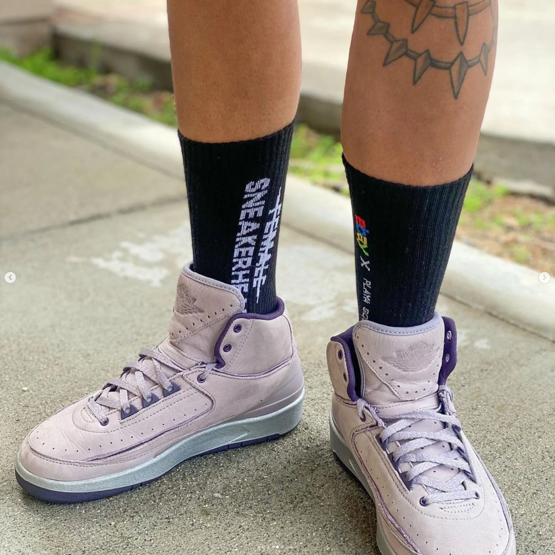 FemaleSneakerhead_3.jpg