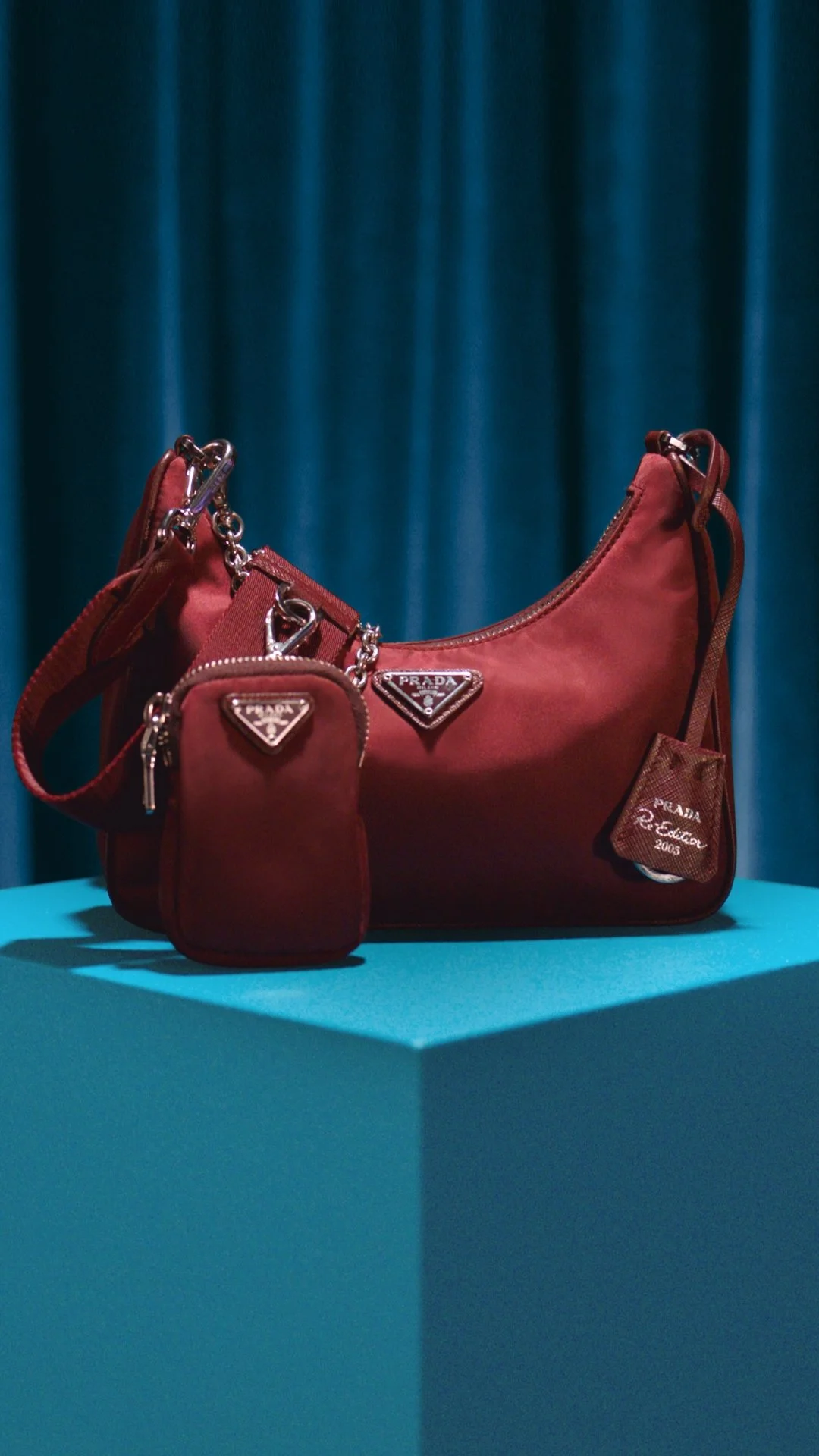 ebay_handbagsAG_IGStories_Background3.jpg