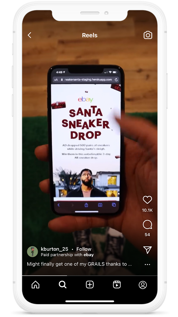 Whiteiphone_SocialMock_santa7.png