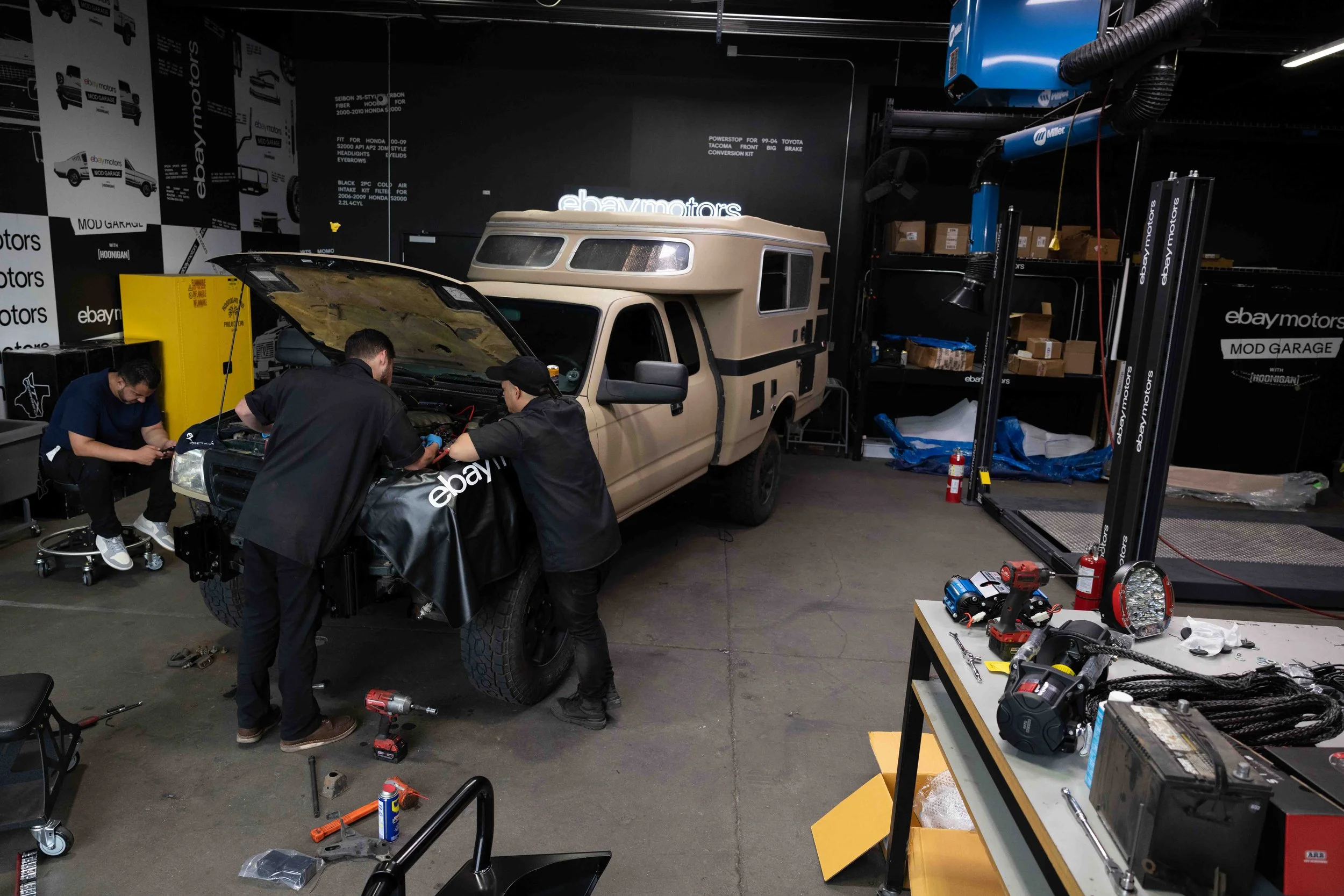 eBay_Motors_Day1_Selects_EOD-11.jpg
