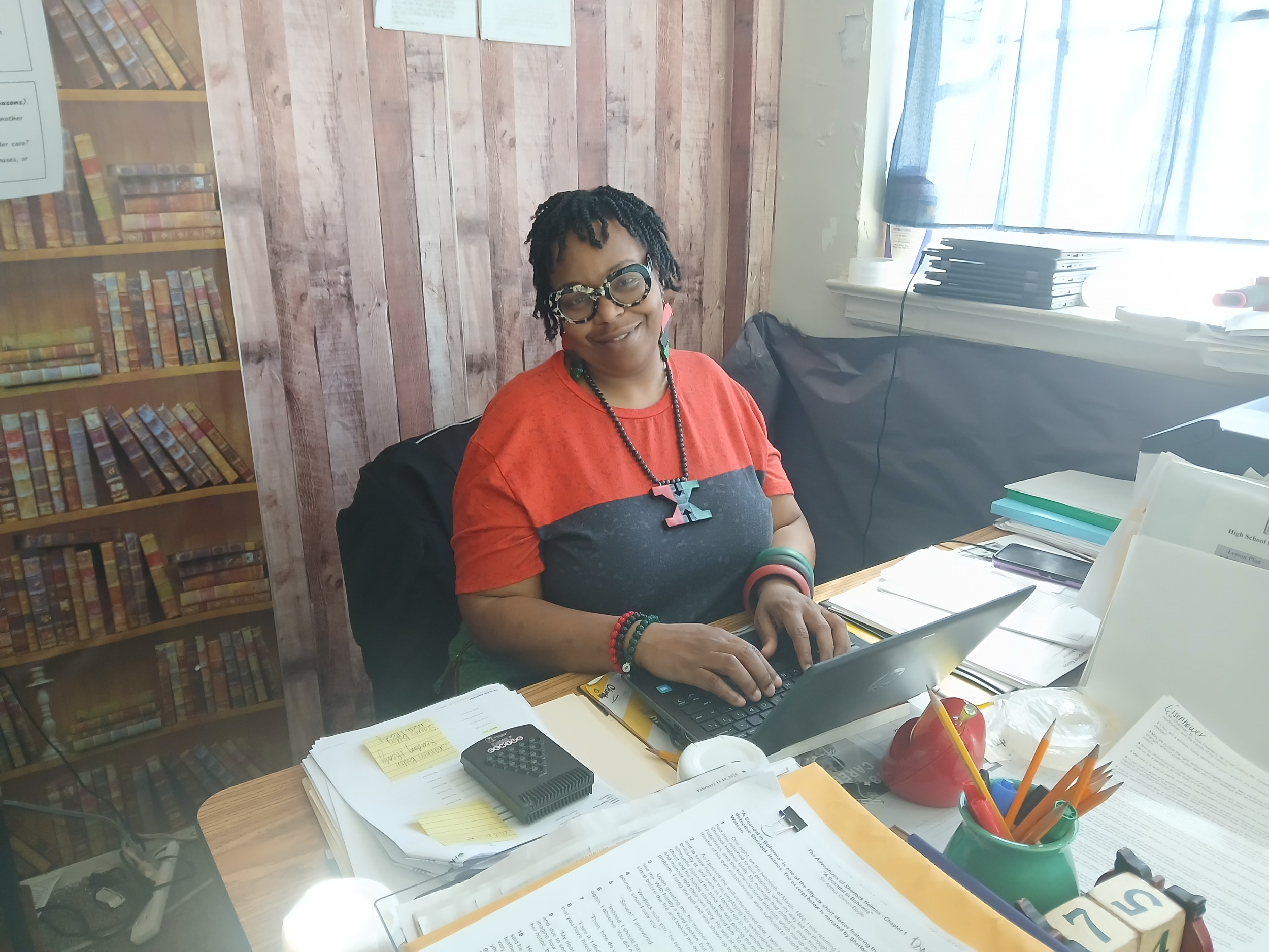 Christina Ashford brings experience, authenticity to her Lanier High English classroom