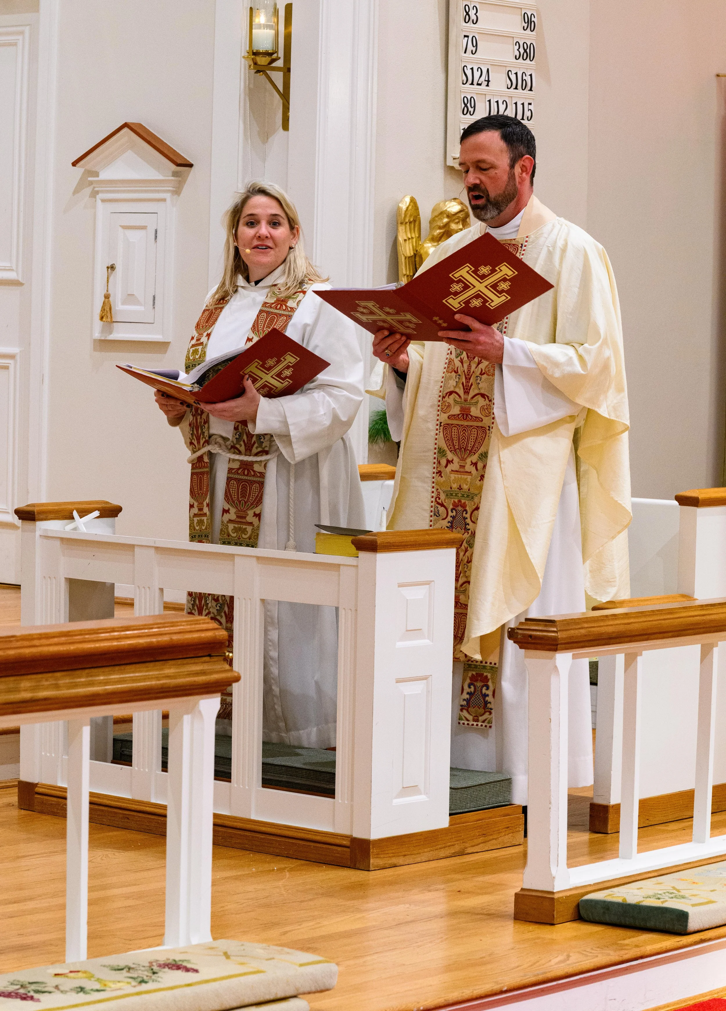 2025 12 24 St Peters Christmas Eve  045.jpg