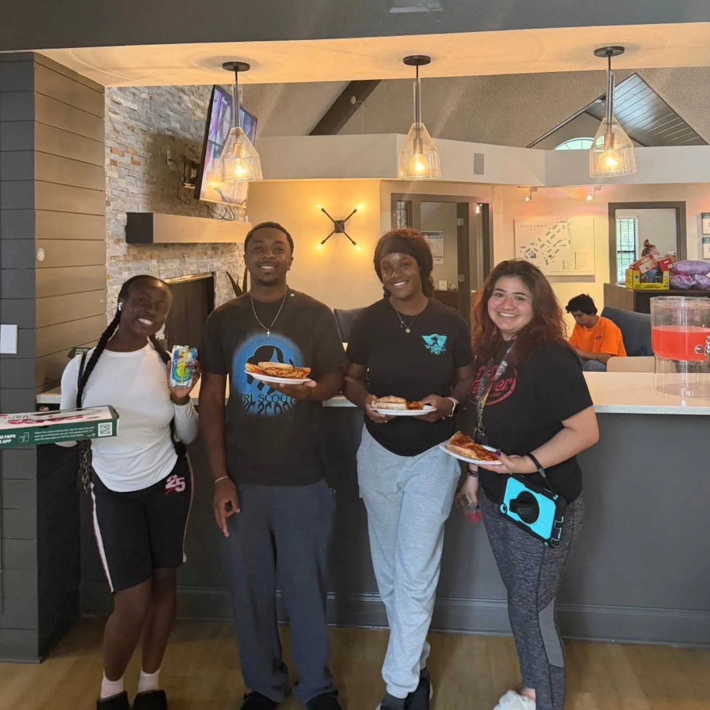 Back from spring break and straight into good vibes 🍕🔥

Shoutout to everyone who pulled up to our Pop-Up Pizza Party &mdash; nothing like free pizza, good energy, and seeing the community back together for the first week back 🙌

If you missed it&h