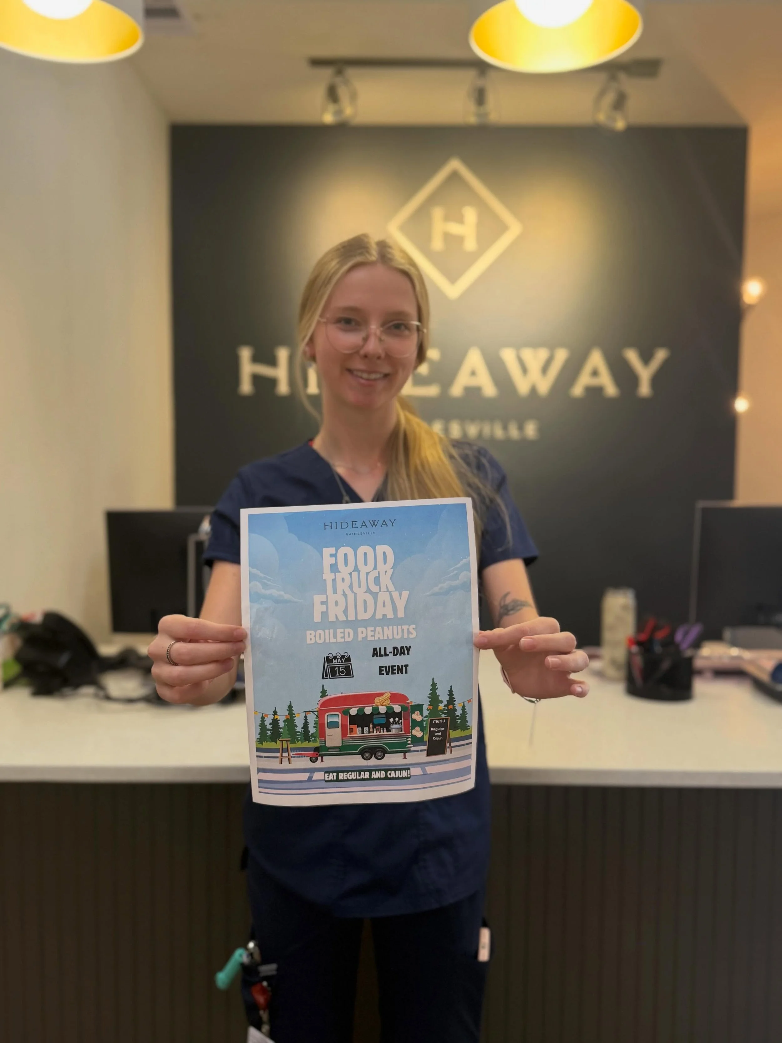 🥜🔥 Food Truck Friday at Hideaway Gainesville! 🔥🥜
Swing by and grab a bag of our hot, fresh boiled peanuts while enjoying the Friday vibes 😋
Nothing says weekend like good food, good people, and a southern favorite!
📍 Hideaway Gainesville
See y&