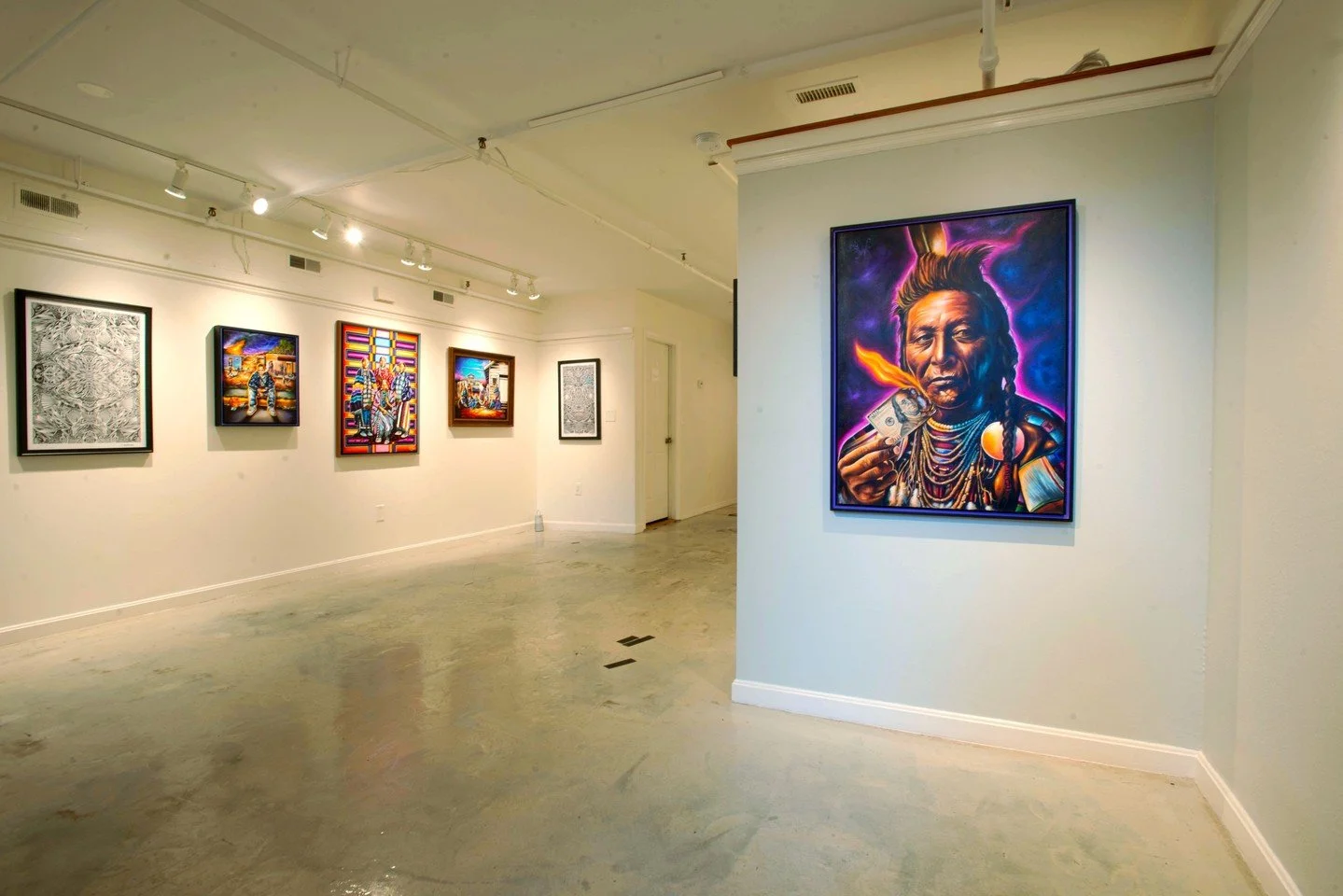 If you haven't seen 𝘽𝙚𝙩𝙬𝙚𝙚𝙣 𝙏𝙬𝙤 𝙒𝙤𝙧𝙡𝙙𝙨: 𝙈𝙖𝙠𝙞𝙣𝙜 𝙎𝙚𝙣𝙨𝙚 𝙤𝙛 𝙈𝙤𝙙𝙚𝙧𝙣 𝙇𝙞𝙛𝙚 𝙛𝙧𝙤𝙢 𝙄𝙣𝙙𝙞𝙜𝙚𝙣𝙤𝙪𝙨 𝙋𝙚𝙧𝙨𝙥𝙚𝙘𝙩𝙞𝙫𝙚𝙨, what are you waiting for? 👀⁠
⁠
Check out this incredible exhibition featuring Hailey-J