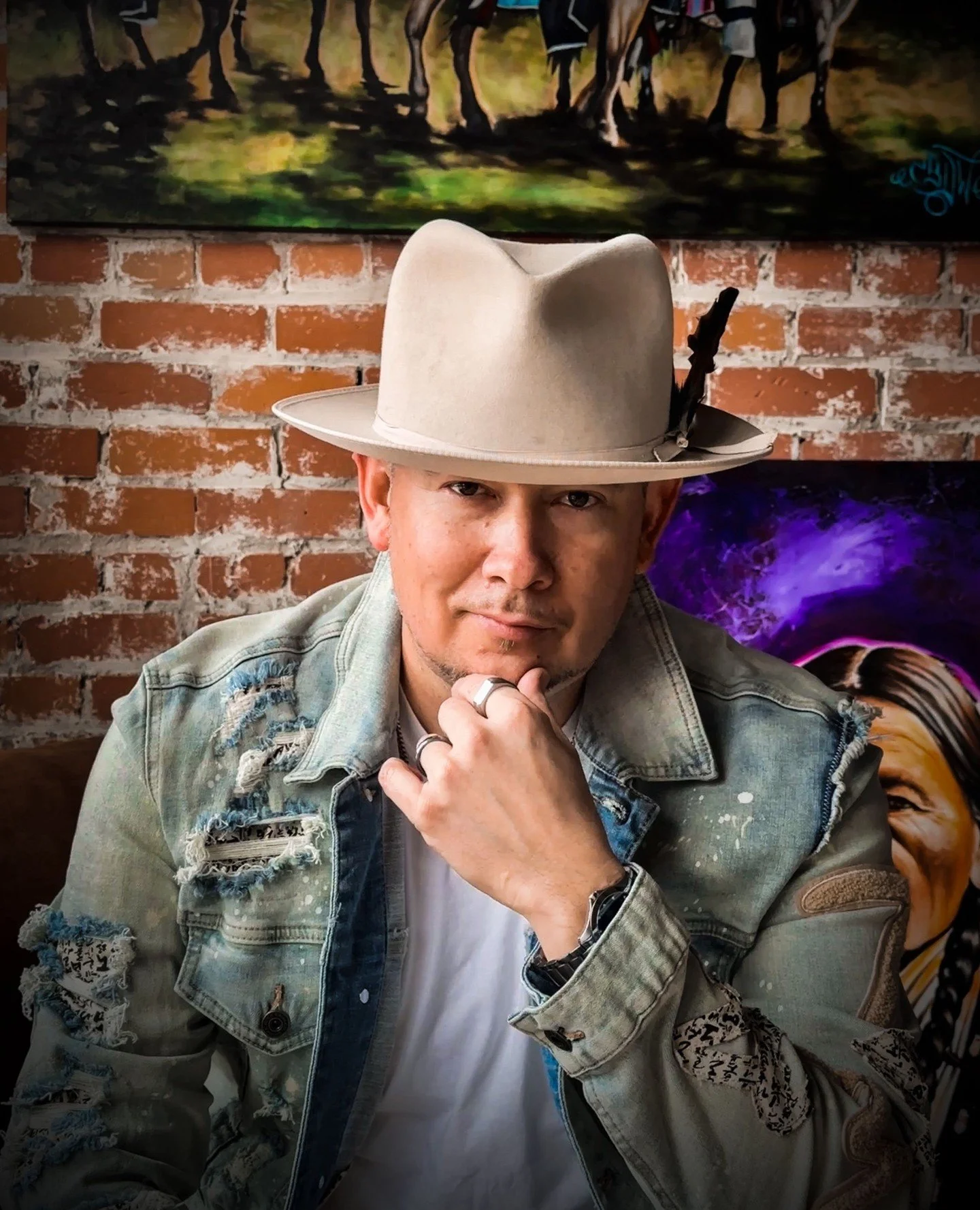 ✨️ ARTIST SPOTLIGHT ✨️⁠
⁠
Carlin Bear Don&rsquo;t Walk @cbeardontwalk_art⁠
⁠
Carlin Bear Don&rsquo;t Walk is an award-winning Crow &amp; Northern Cheyenne Artist from the Northern Cheyenne Reservation in Busby, Montana. The passion behind the purpose