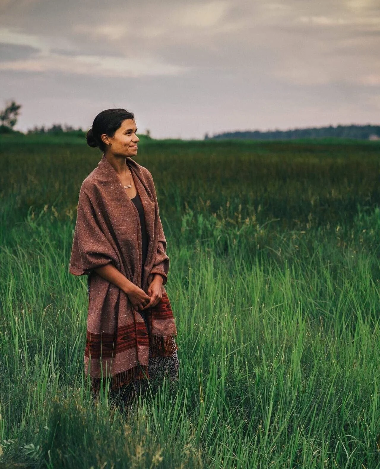 ✨️ ARTIST SPOTLIGHT ✨️⁠
⁠
⁠
Sierra Autumn Henries @Sierra.autumnbirch⁠
⁠
Sierra Autumn Henries has been a multimedia artist for over thirty years and is a member of the Chaubunagungamaug band of Nipmuck (MA) living at the intersection of Passamaquodd