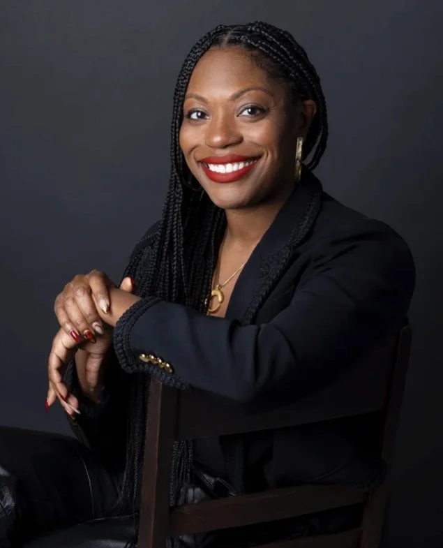 ✨️ MEET THE CURATOR ✨️⁠
⁠
@shardemarchewski⁠ is a Boston-based art collector whose personal collection explores themes of identity, heritage, and belonging through the lens of both diasporic and German art. Blending her background in culture and comm