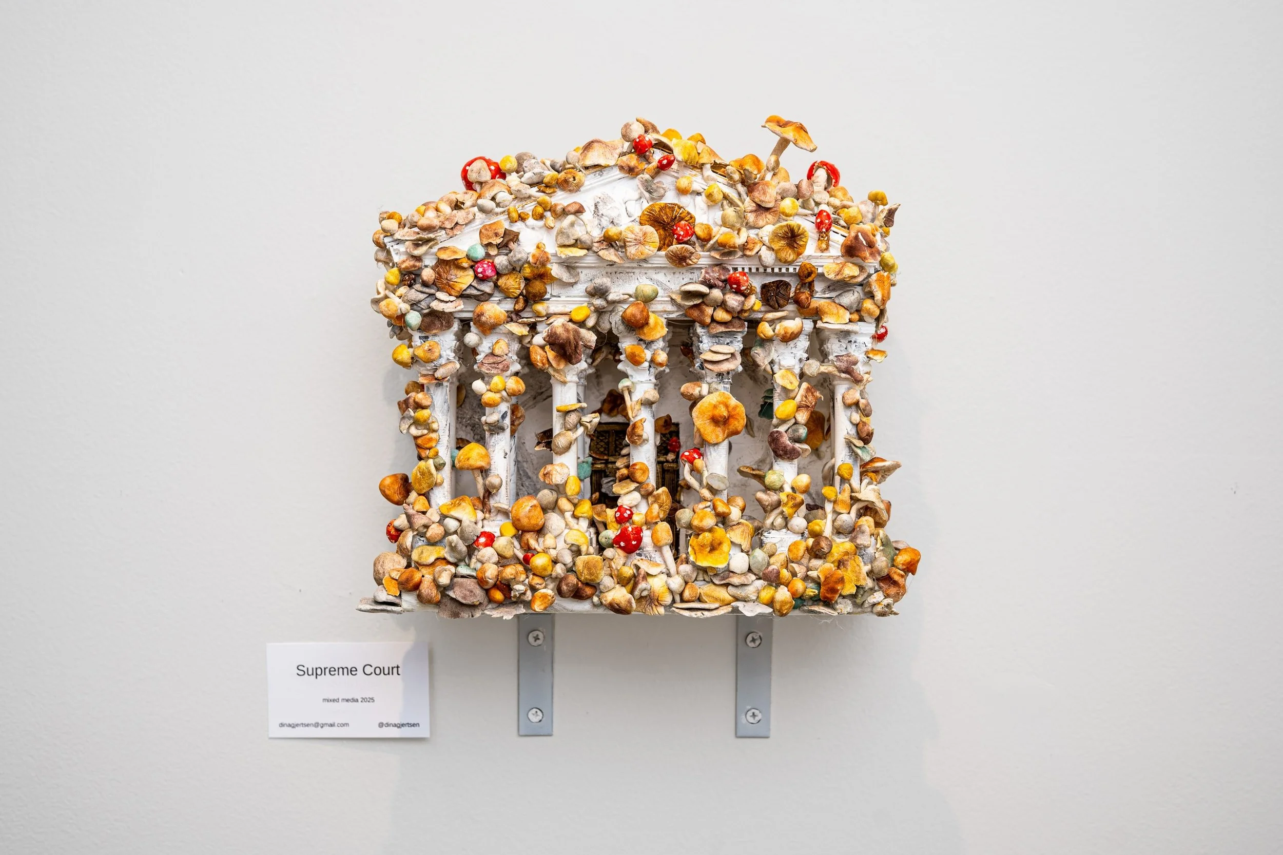 Speculative Monuments

By @dinagjertsen 
Up until August 13th

Speculative Monuments features sculptures that begin as familiar landmarks or institutions: the Lincoln Memorial, the Supreme Court, the Washington Monument, the Jefferson Memorial, and o