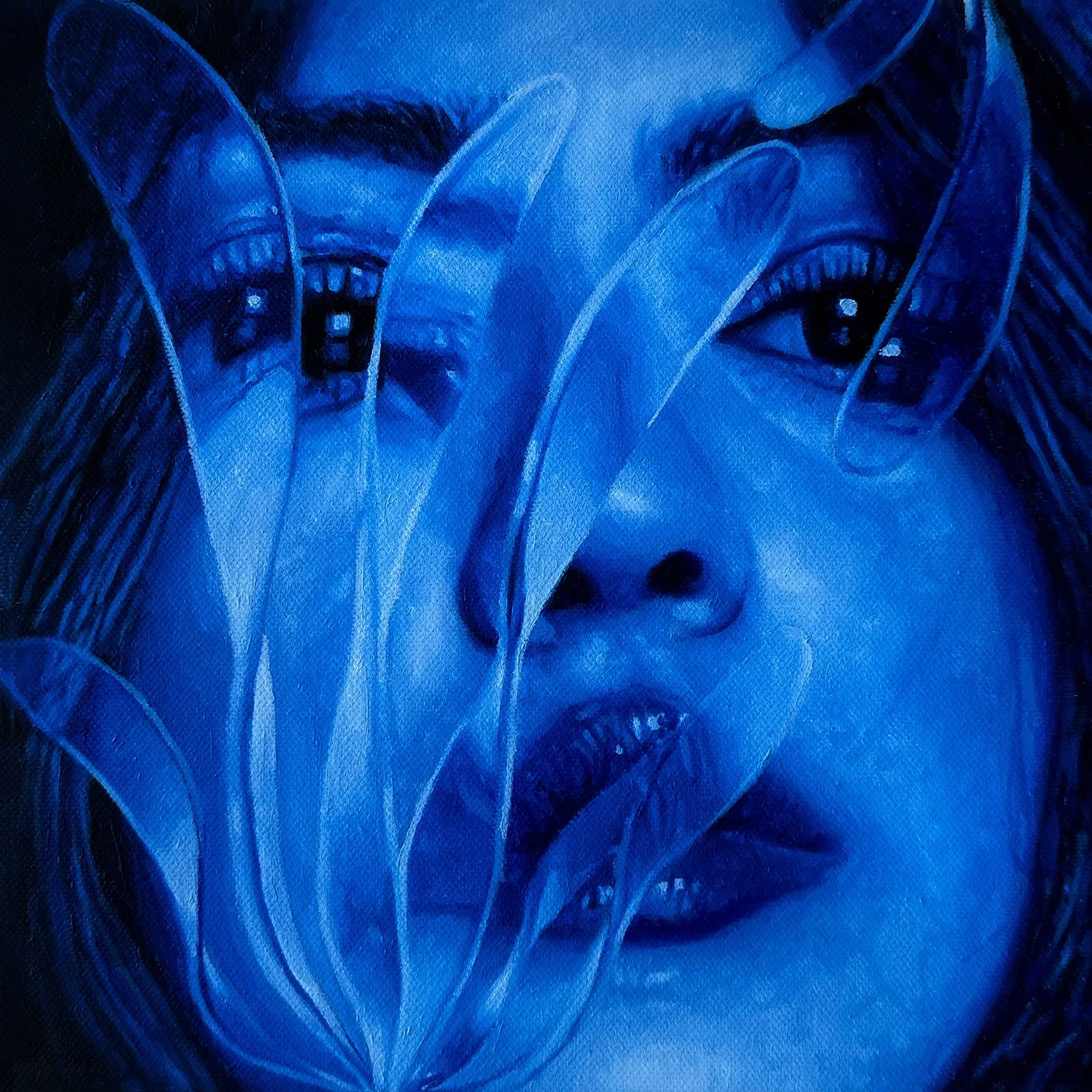 This Studio Sunday, we&rsquo;ve got the blues in the best way 💙 @kronosp 

Meet an artist bringing realism to life through a palette devoted entirely to blue. #studiosundays 

What is blueness?
Is it a colour, a distance, or an atmosphere? Is it fou