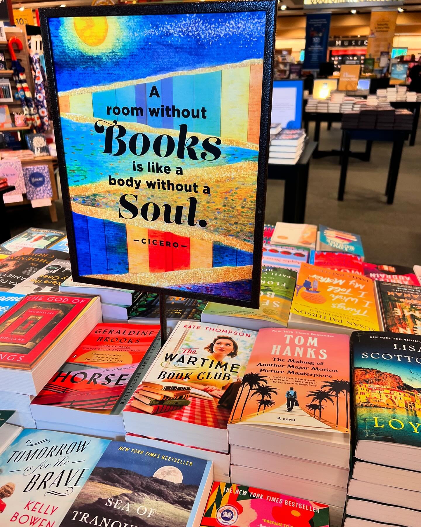 If you had one day to do whatever you wanted, how many of us would end up in @barnesandnoble ? 🙋🏻&zwj;♀️ guilty as charged