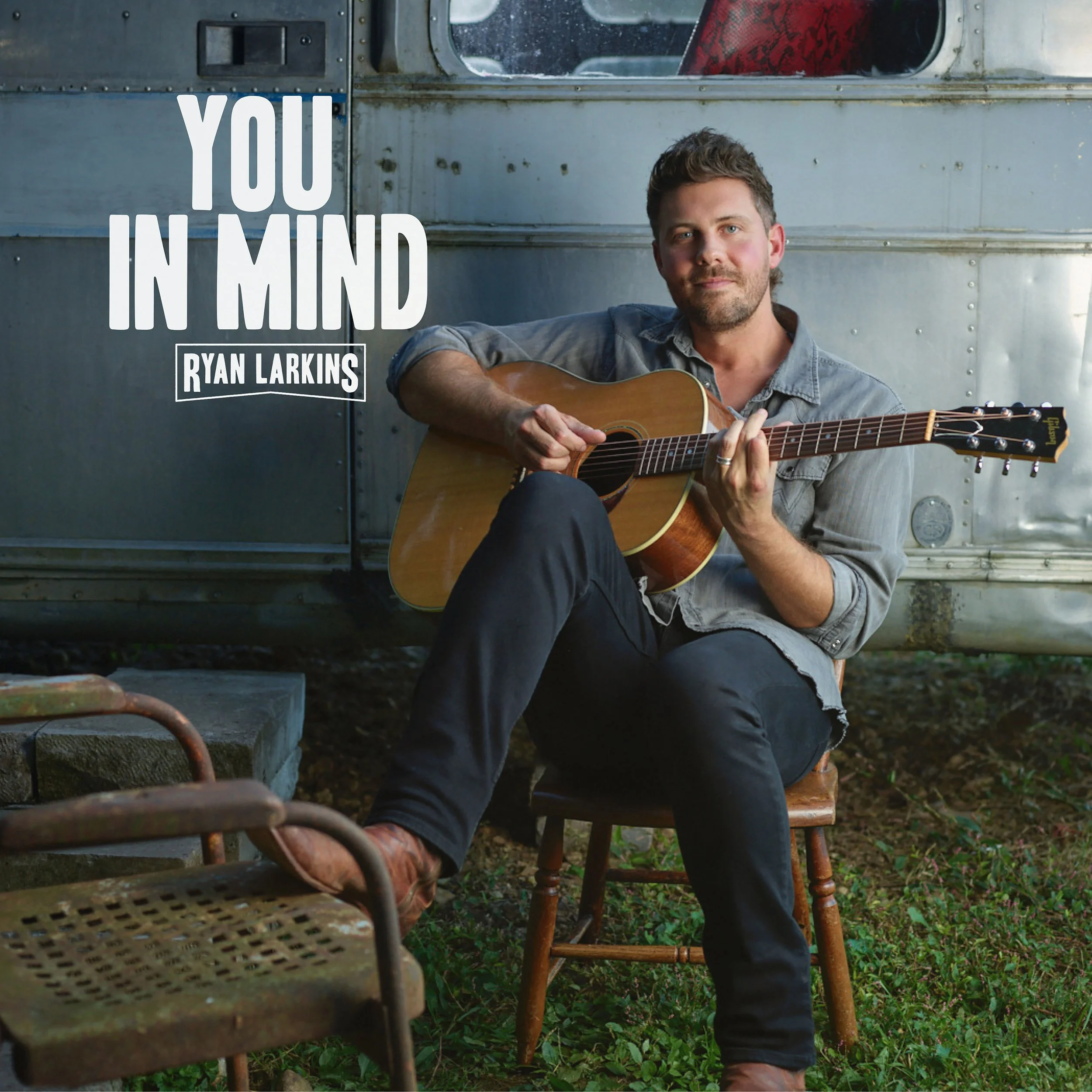 RYAN LARKINS RELEASES CLASSIC COUNTRY GROOVE "YOU IN MIND"