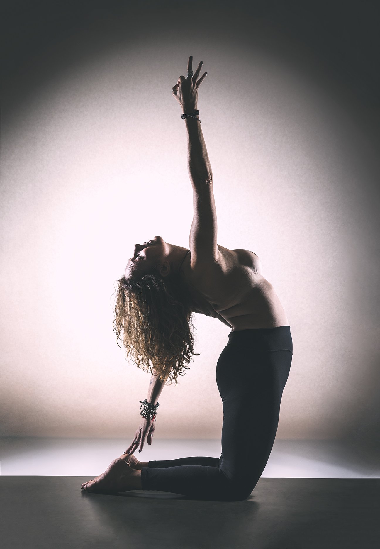 RAS+PHOTO_171118_8285_edit_backdrop_grade-Final_72.jpg