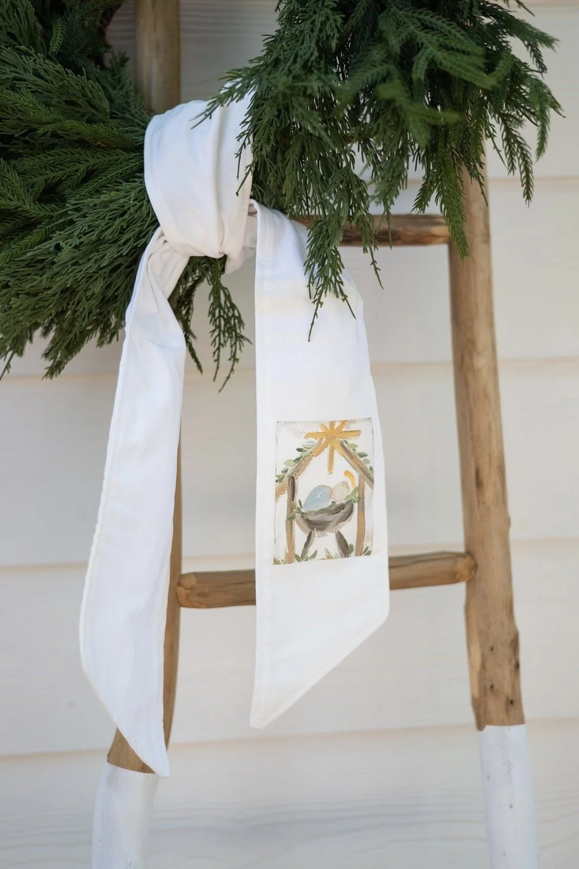 LuckyBird Nativity Wreath Sash