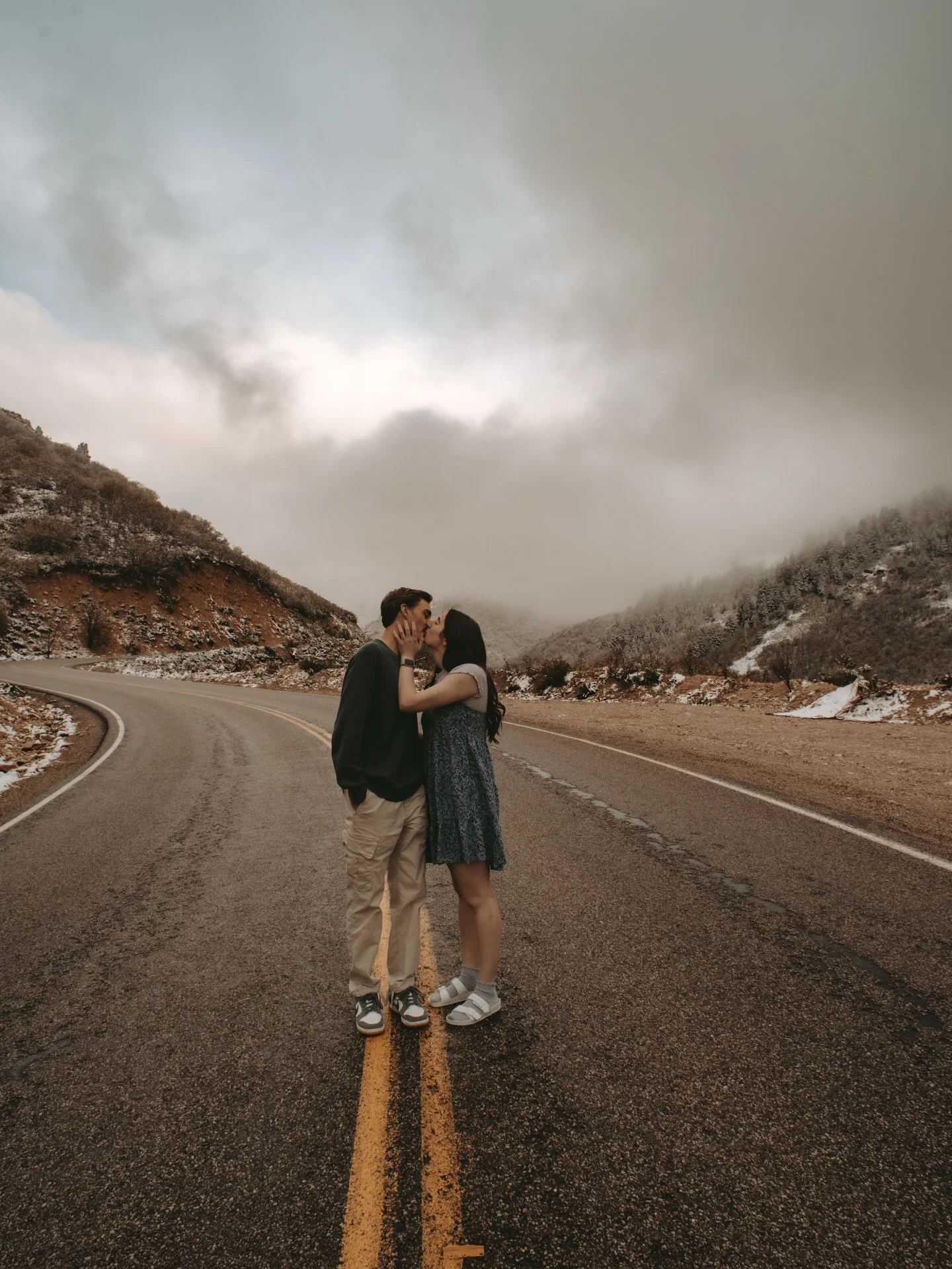 Still can&rsquo;t believe we did this shoot during that random snow storm in May with no jackets, socks and sandals 🤣 sometimes you just have to go with the flow I guess

#engagementphotographer #fortworthphotographer #dfwphotography #couplesphotogr