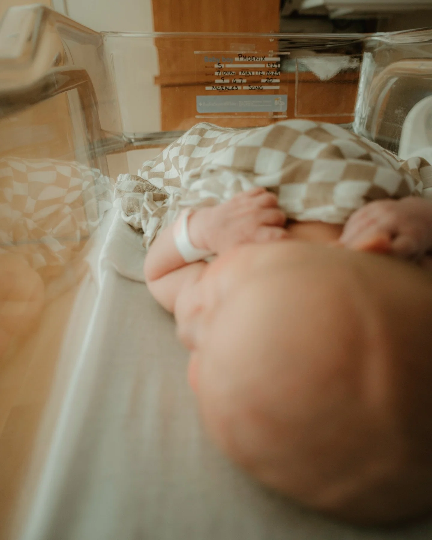 Sweet baby.

#fresh48session #fortworthphotographer #dfwnewbornphotographer #fortworthmoms #fortworthlocals