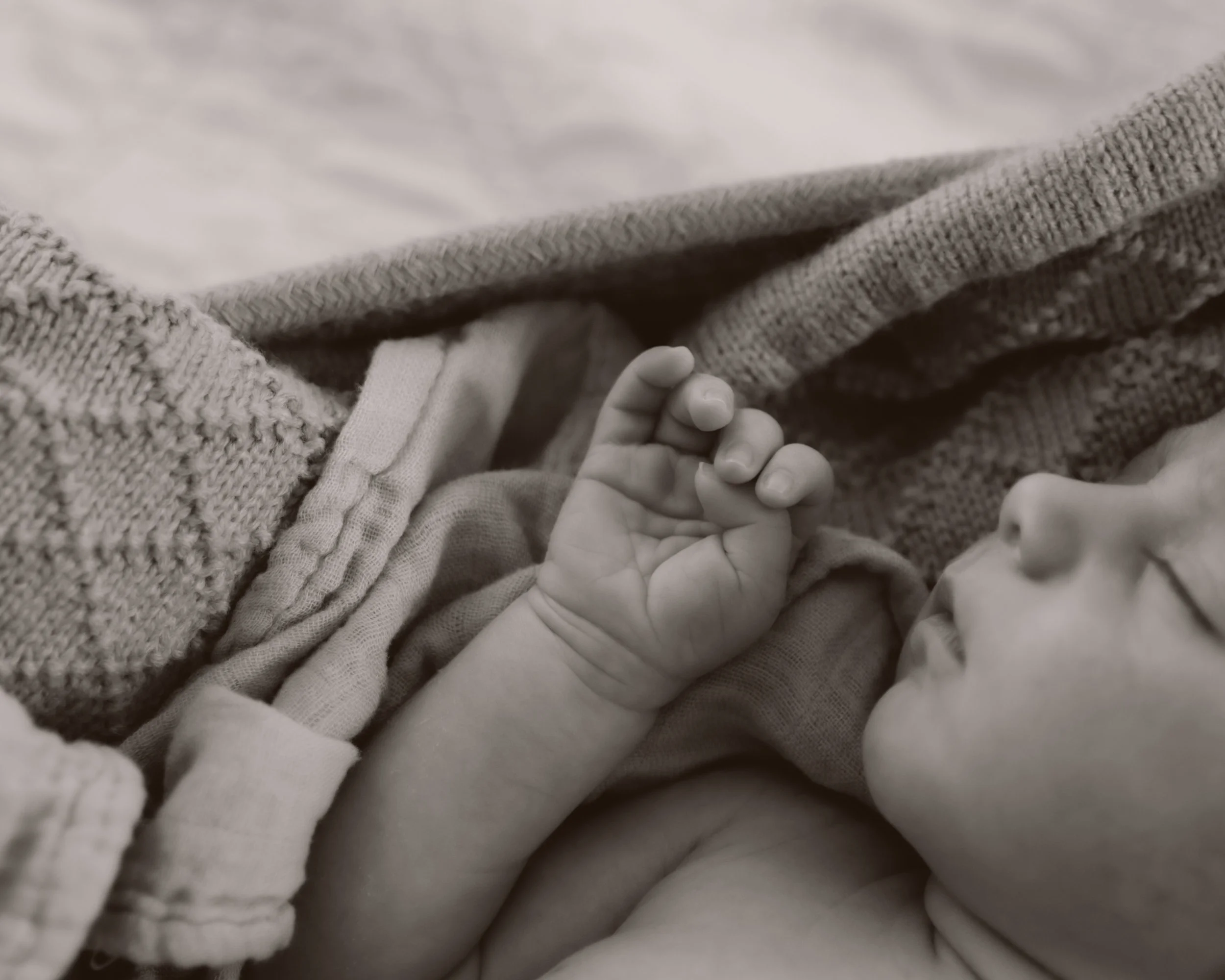 Newsome Newborn Lifestyle-203.jpg