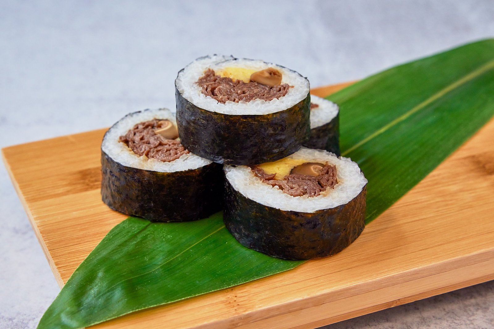 Sukiyaki roll $16.0.jpg