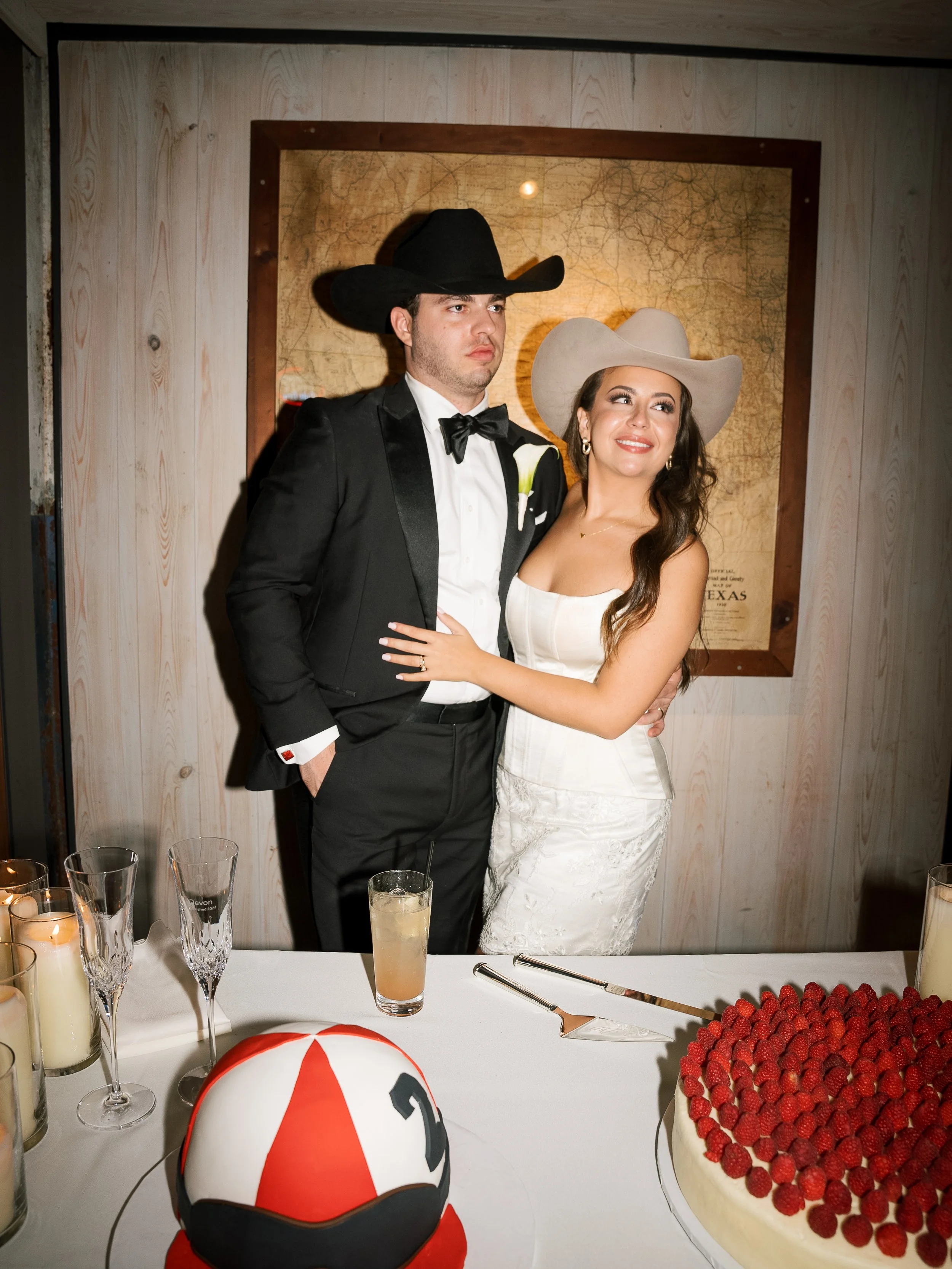 Devon & Nick-1056.jpg
