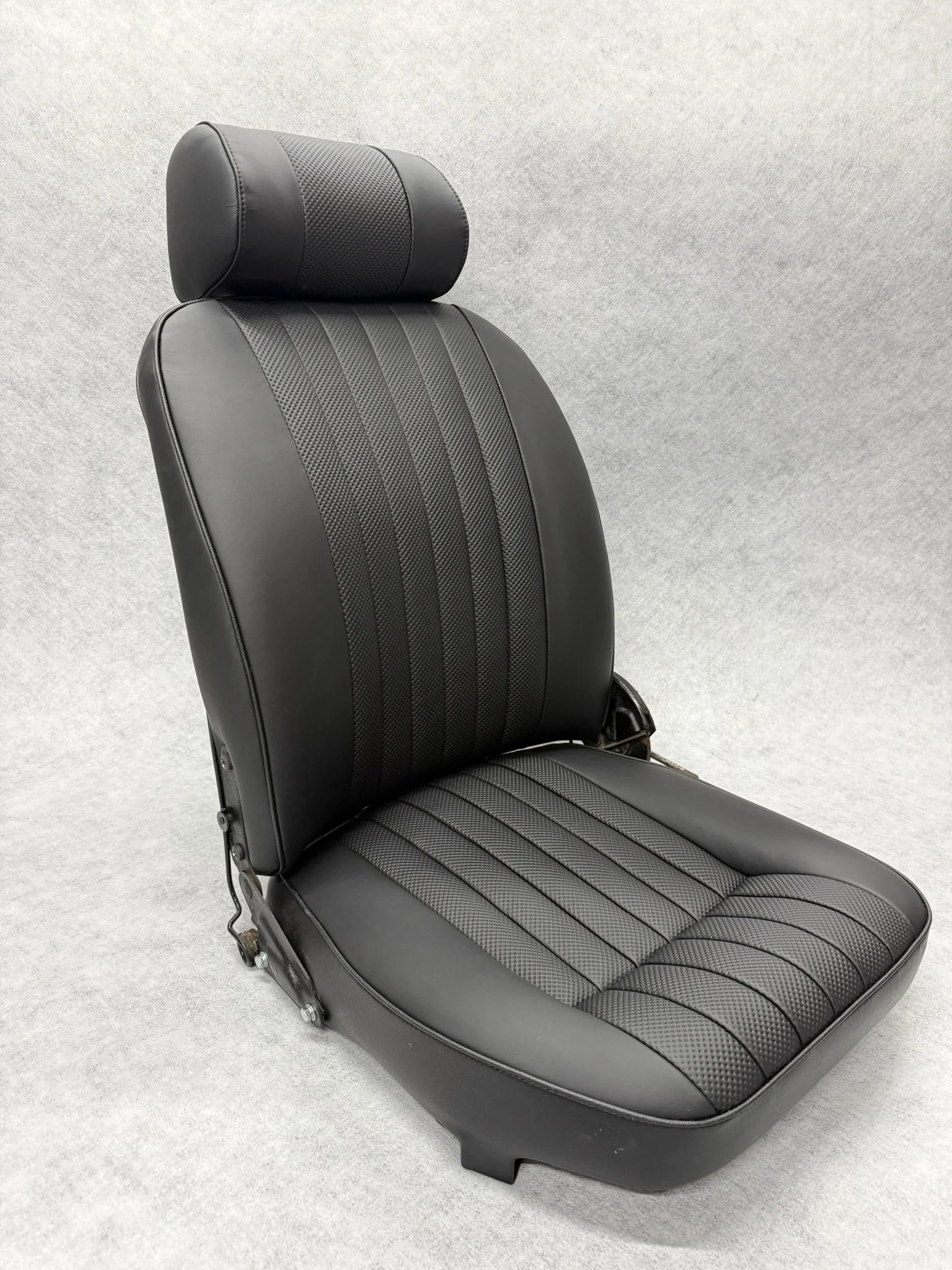 V12 Seat Covers