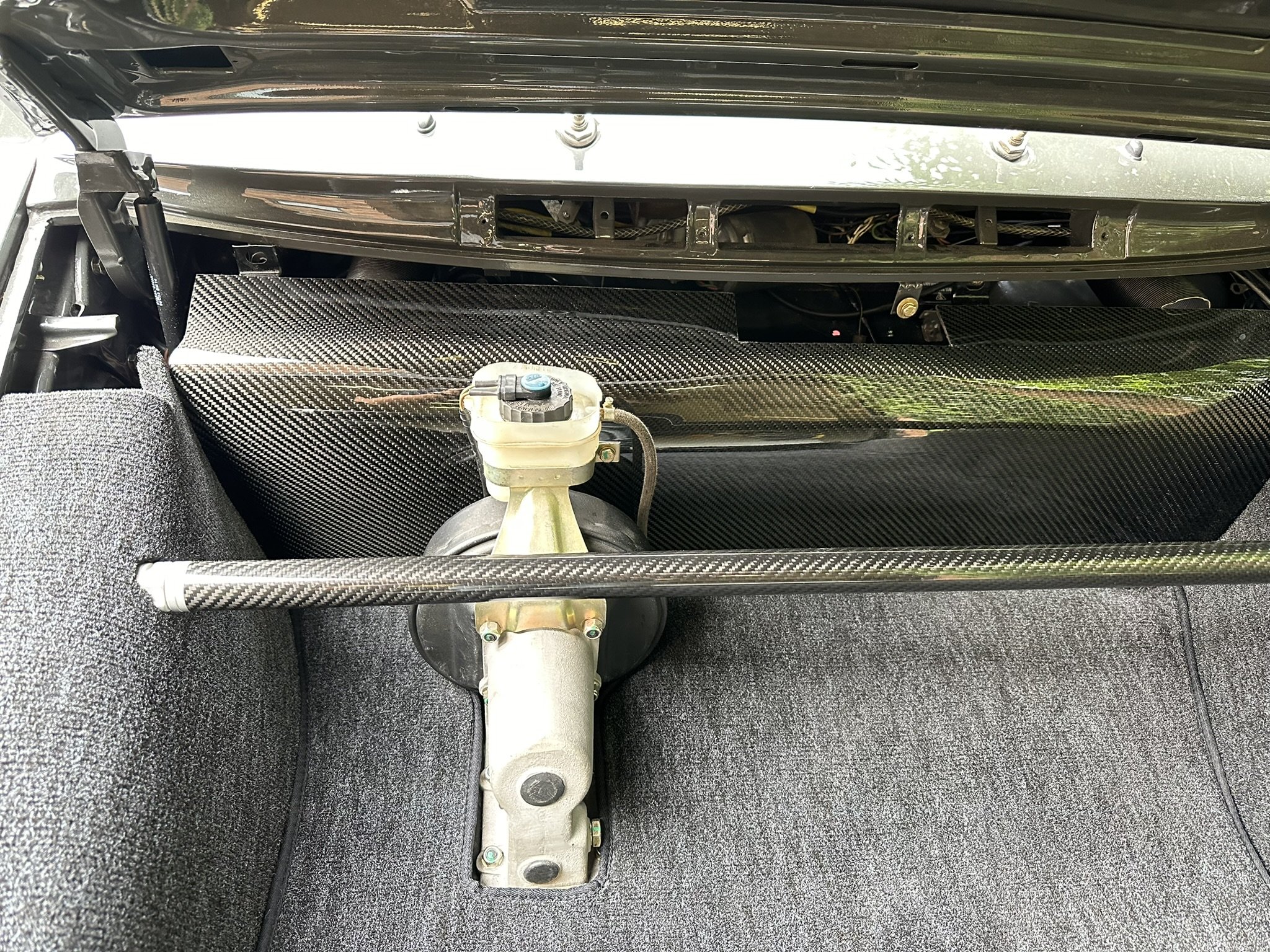 Porsche 911 G Series Carbon Fiber Trim