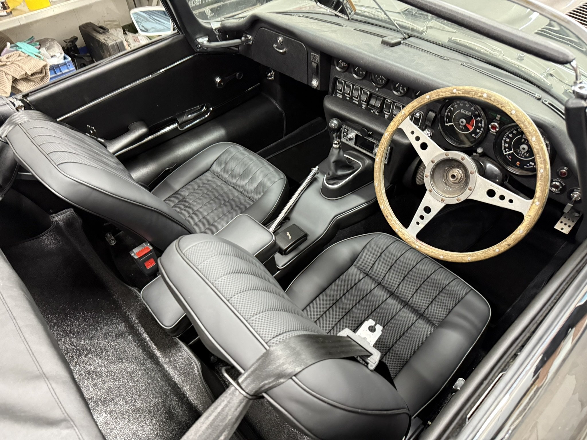 Jaguar E Type S2 Full Retrim Seats