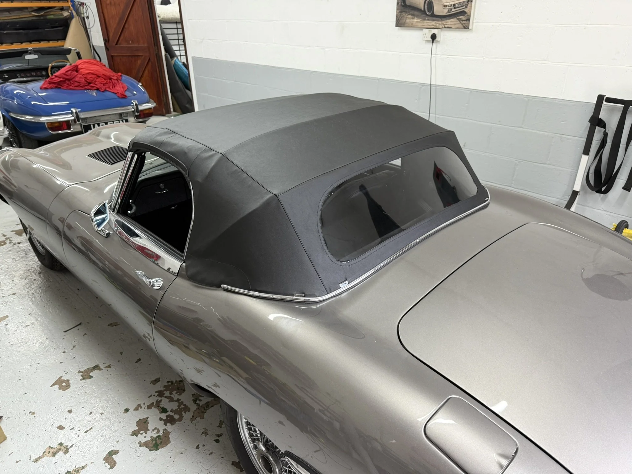 Jaguar E Type S2 Full Retrim Hood