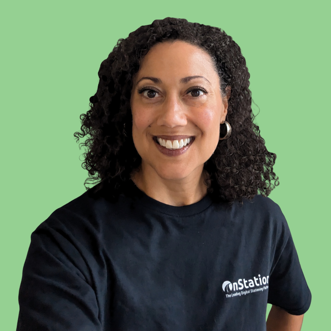 Angela Arnold (Team Photo).png