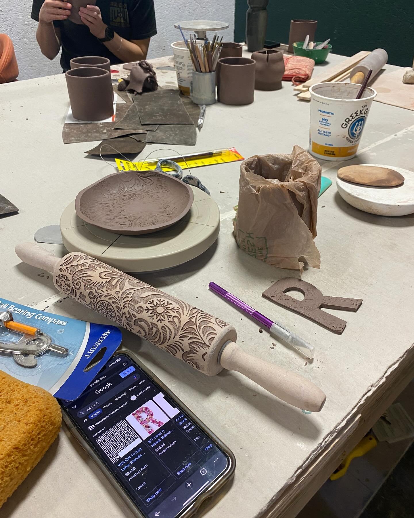 Our fist summer session has not one, but two (thats right TWO!) classes with the lovely @mariastonestudio. Intro to Handbuilding has moved to Monday evenings and a new class Exploring Surface Decoration has been added on Wednesday evenings. This new 