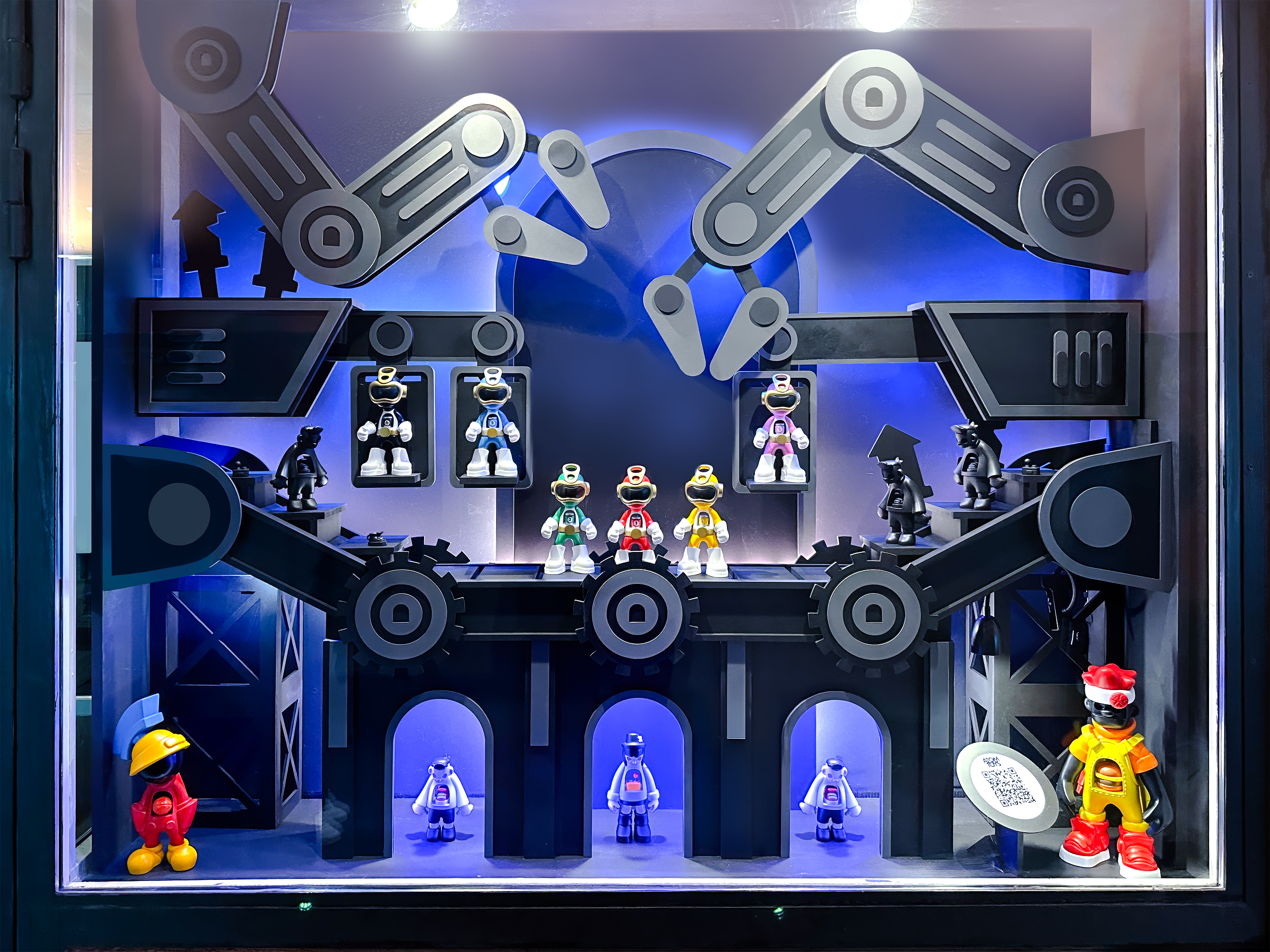From Luckan to ZiggieWorld: Building Communities Through Creativity