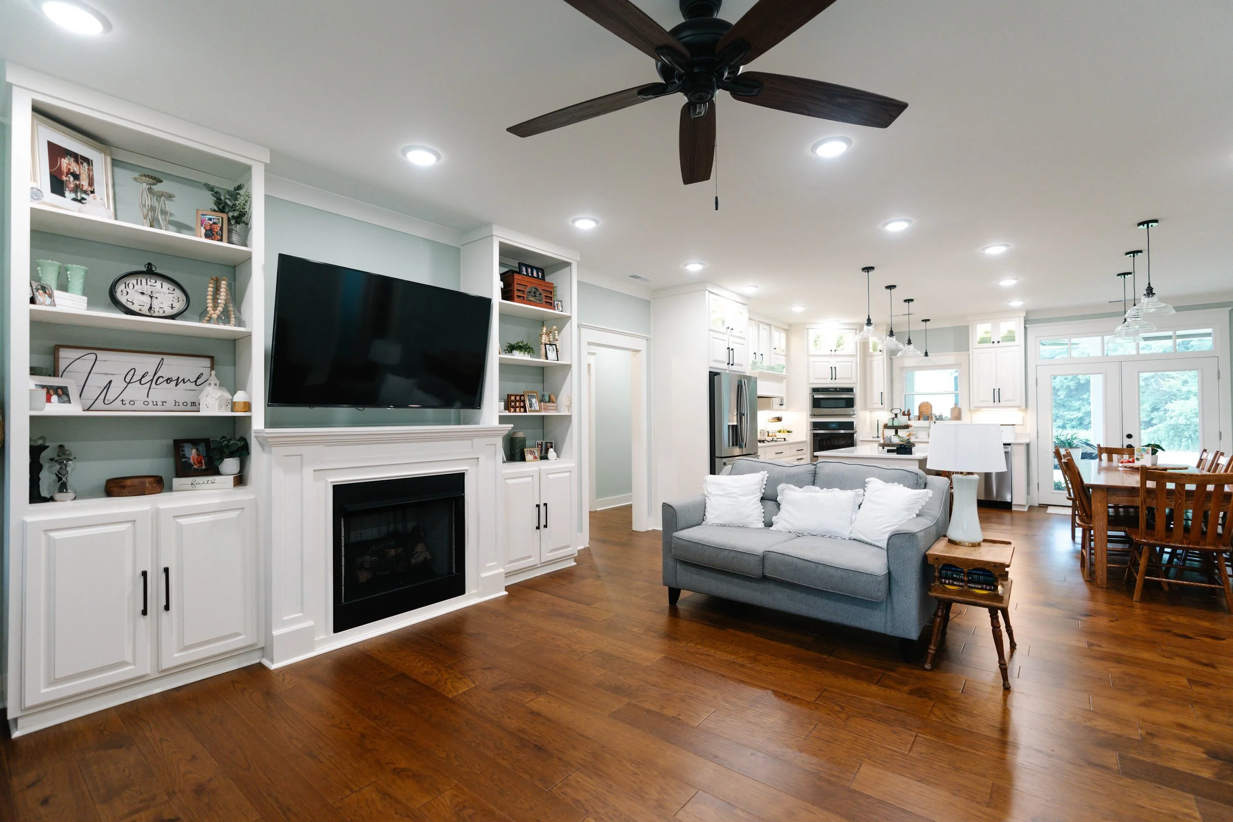Gray House51.jpg