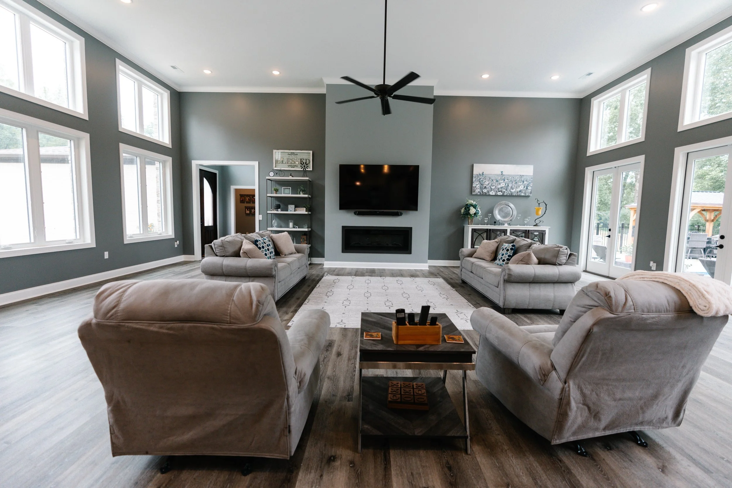 Staggs Shoot 2_-126.jpg