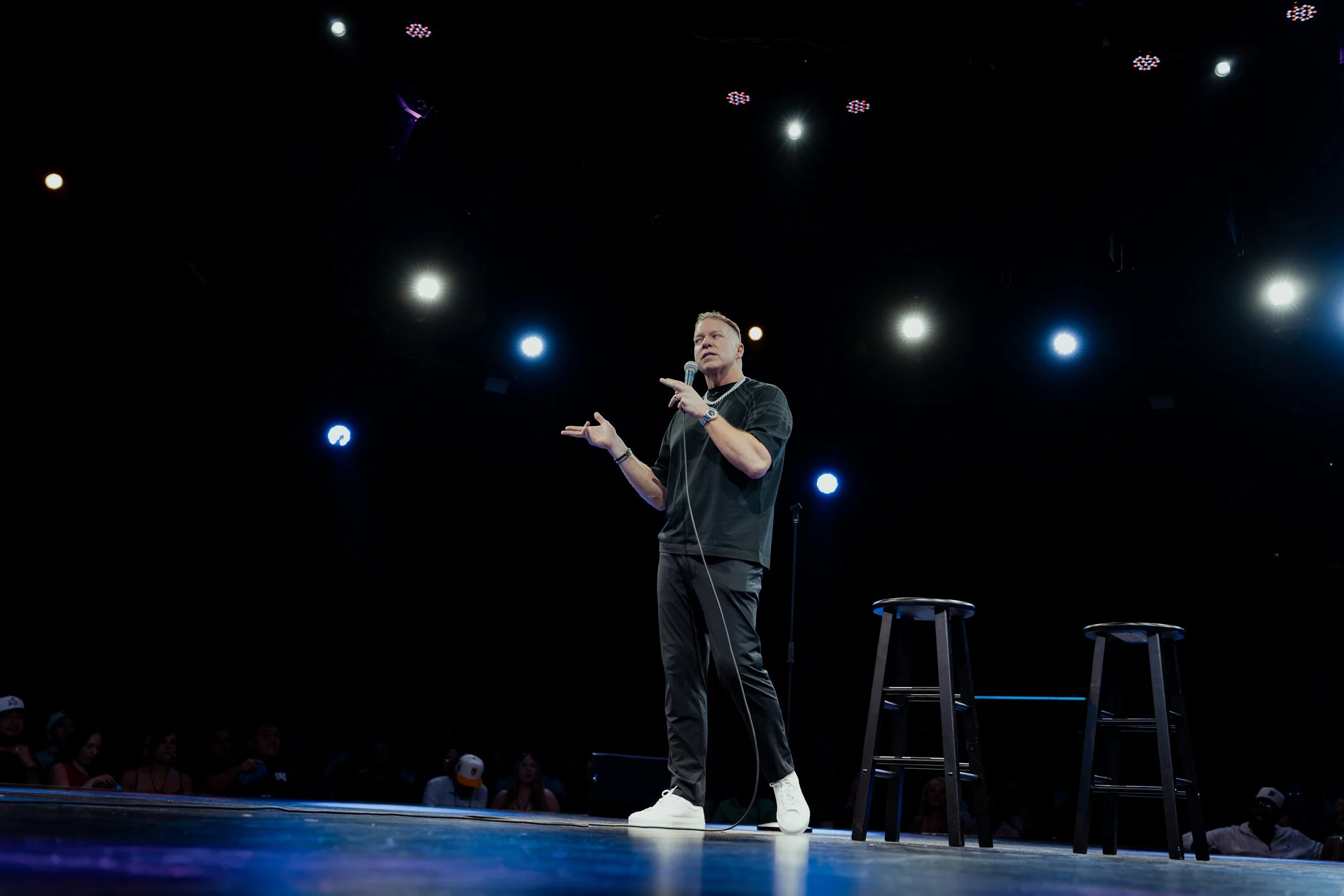Gary Owen-4.jpg