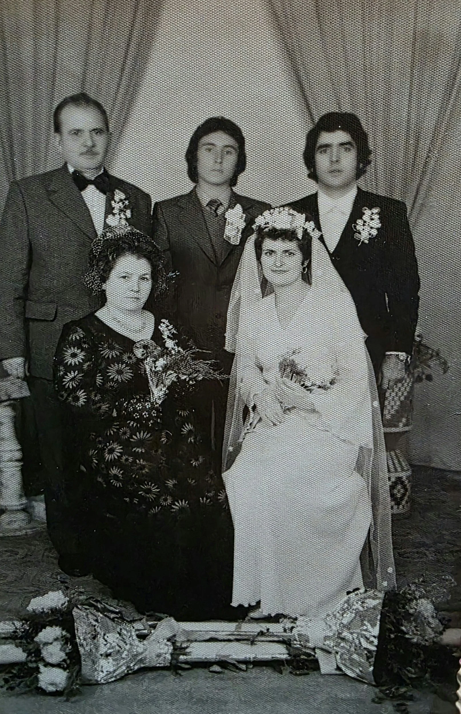 Why Your Yiayia Was Right: It's Time to Reconnect with Your Greek Roots