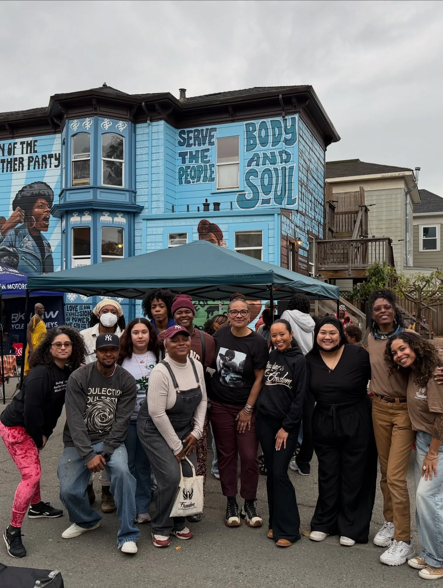 ❤️✊🏾 The 6th Annual Love the People Block Party hosted by @westoaklandmuralproject was truly heart centered, love filled and nourishing. We were honored to have our amazing healers out offering acupuncture, massage therapy, and a range of herbal med