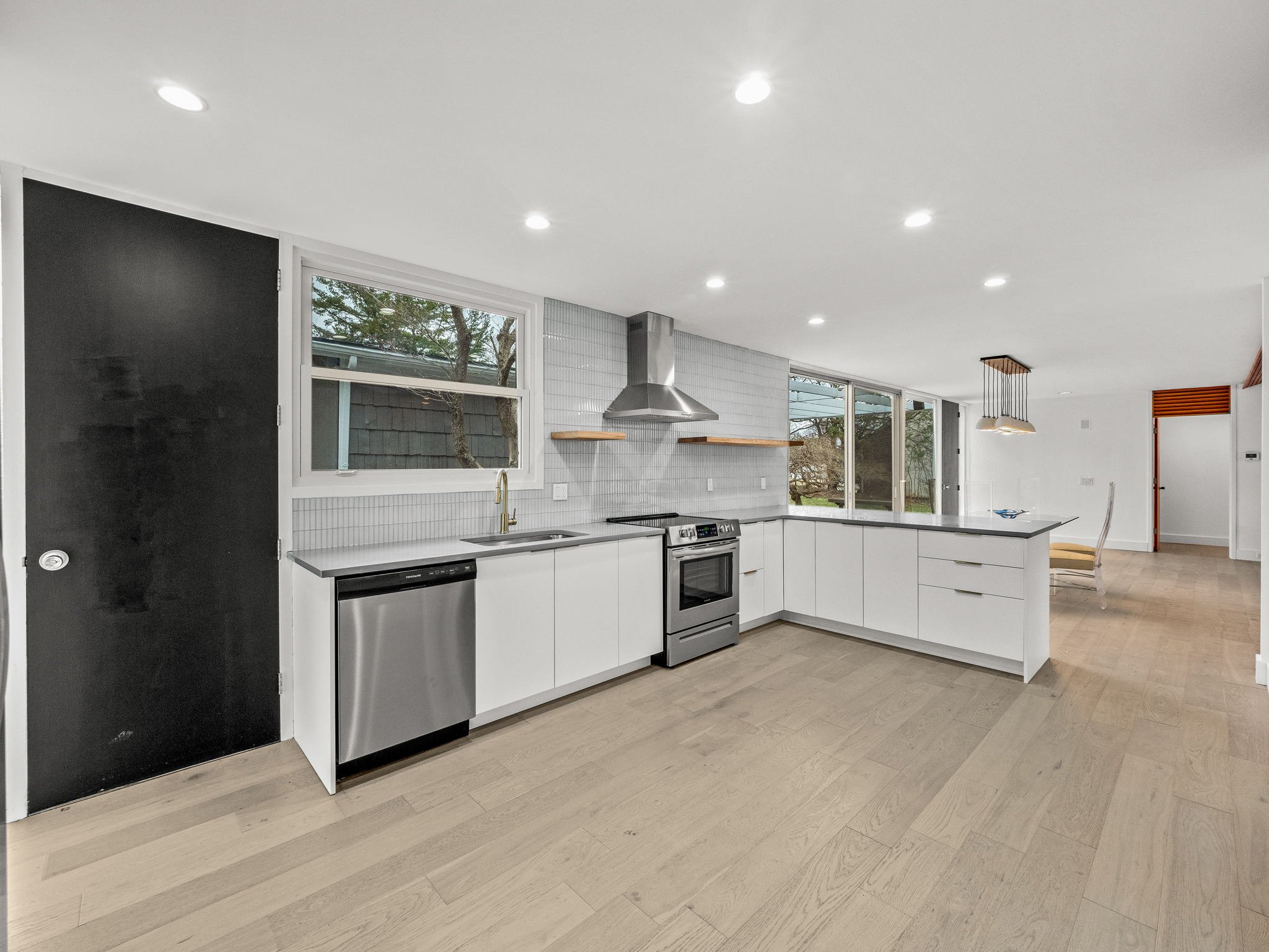 13-web-or-mls-P2344304.jpg