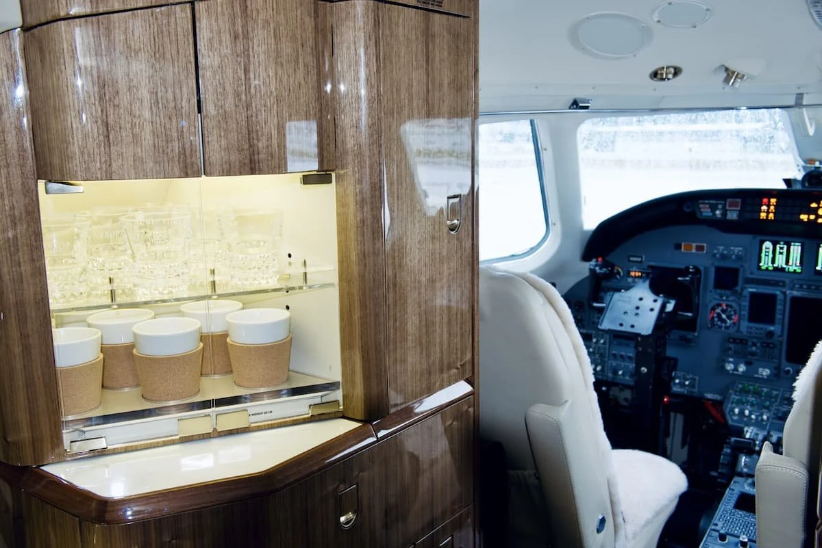 Erin-Air-Seattle-Private-Jet-Charter-Cessna-Citation-N880P-Galley.jpg