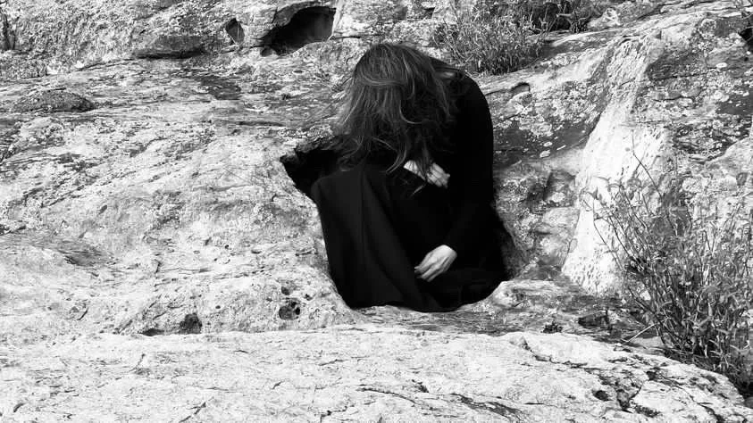 Dead and Buried - Heain Joung