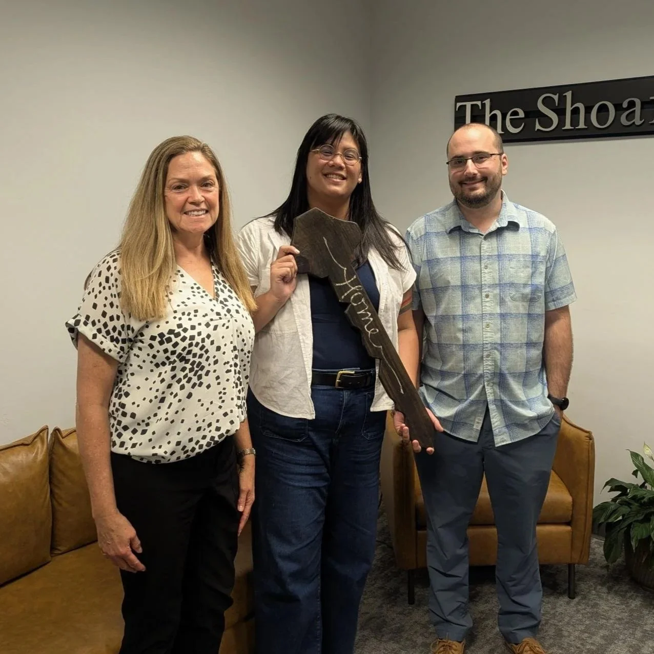 new-homeowners-closing-day-photo.png.jpg