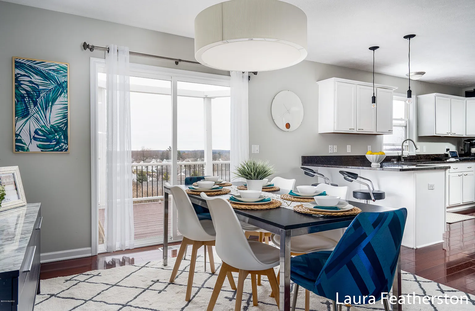 212 Highlander Dr NE